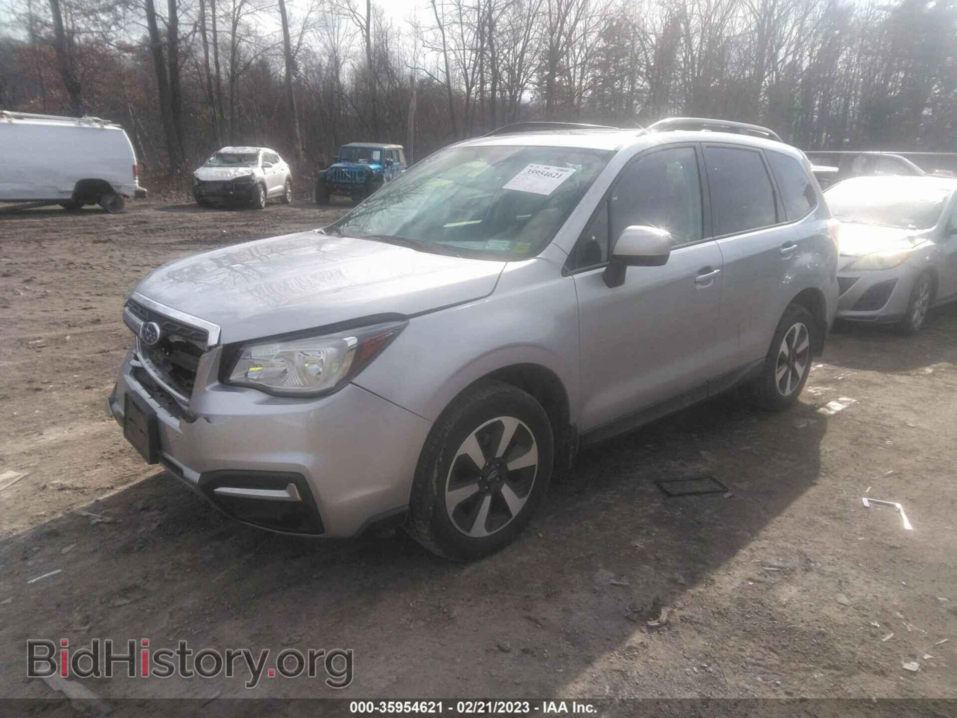 2017 SUBARU FORESTER - VIN: JF2SJAECXHH594884 - Фото 2