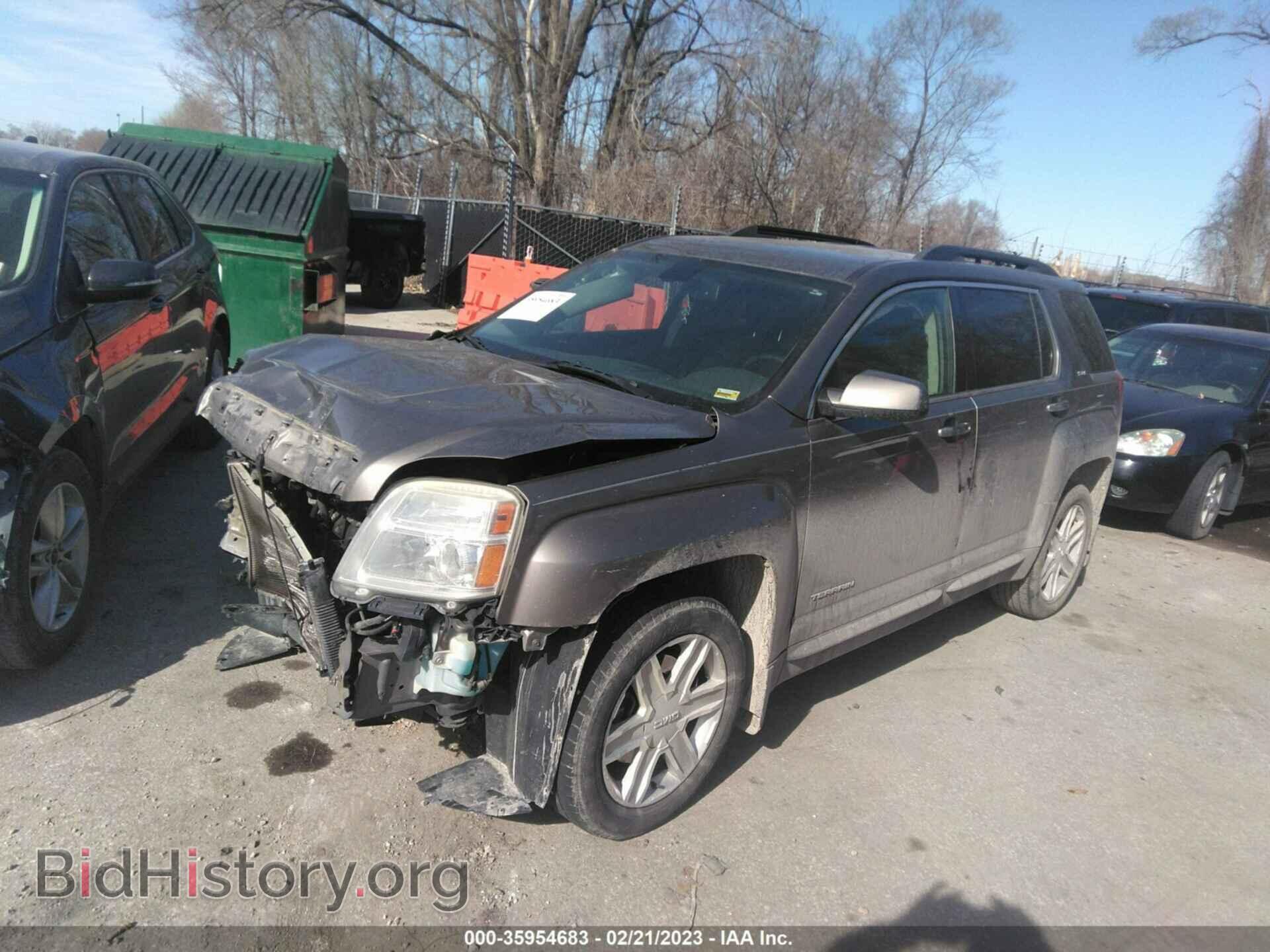 2011 GMC TERRAIN - VIN: 2CTALSEC2B6470829 - Фото 2