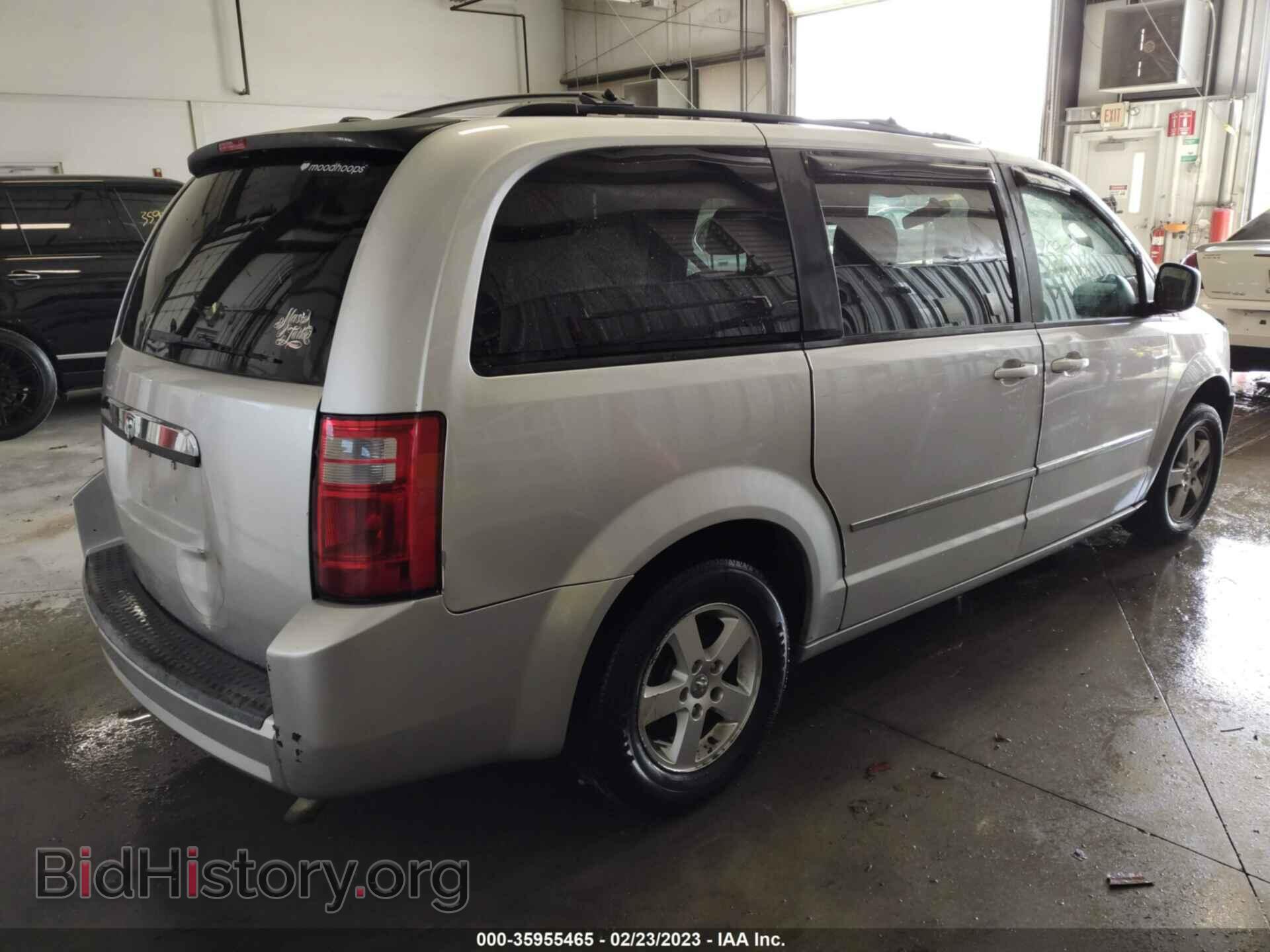 2010 DODGE GRAND CARAVAN - VIN: 2D4RN5D18AR165006 - Фото 4