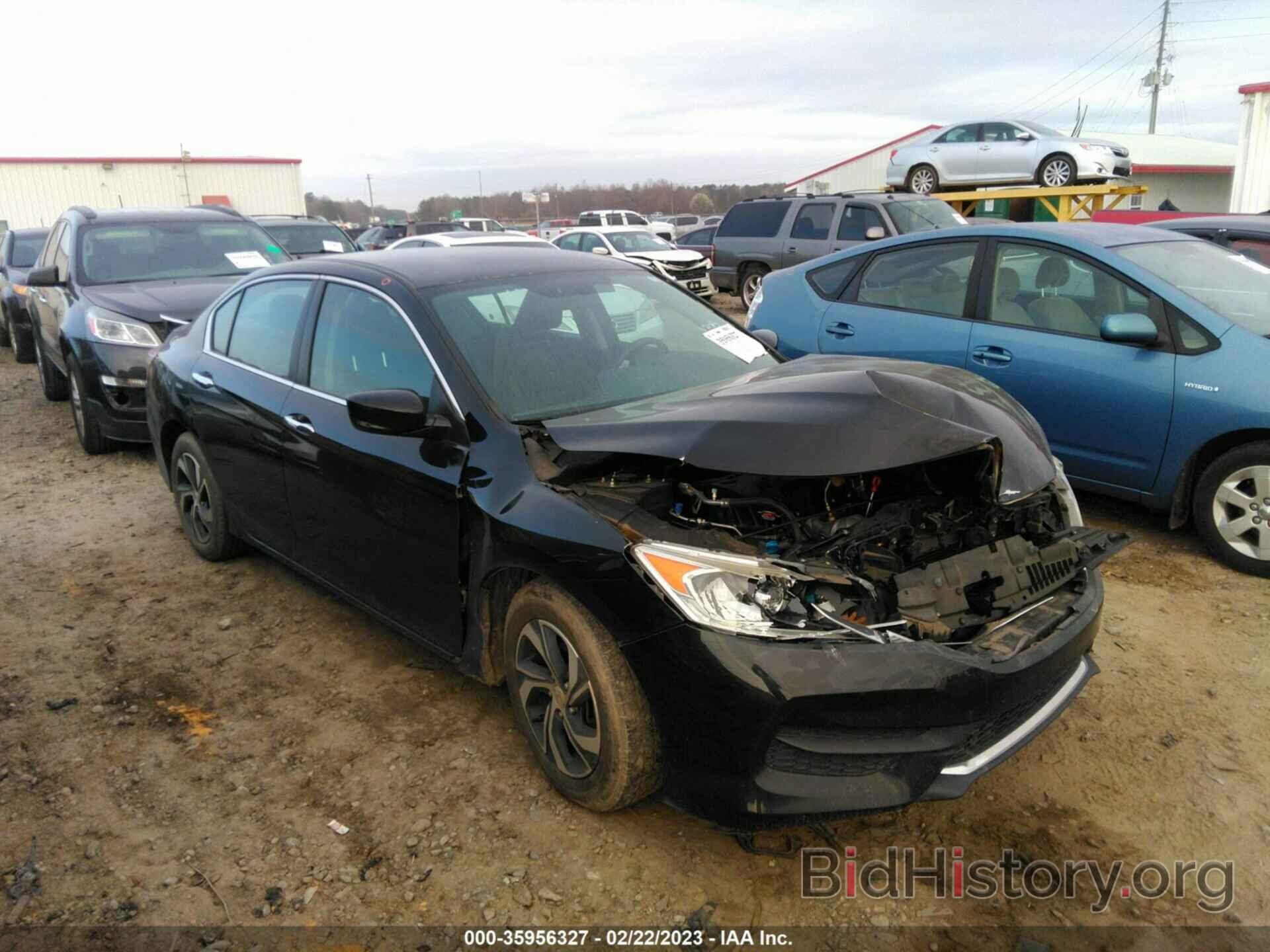 Photo 1HGCR2F37GA029727 - HONDA ACCORD SEDAN 2016