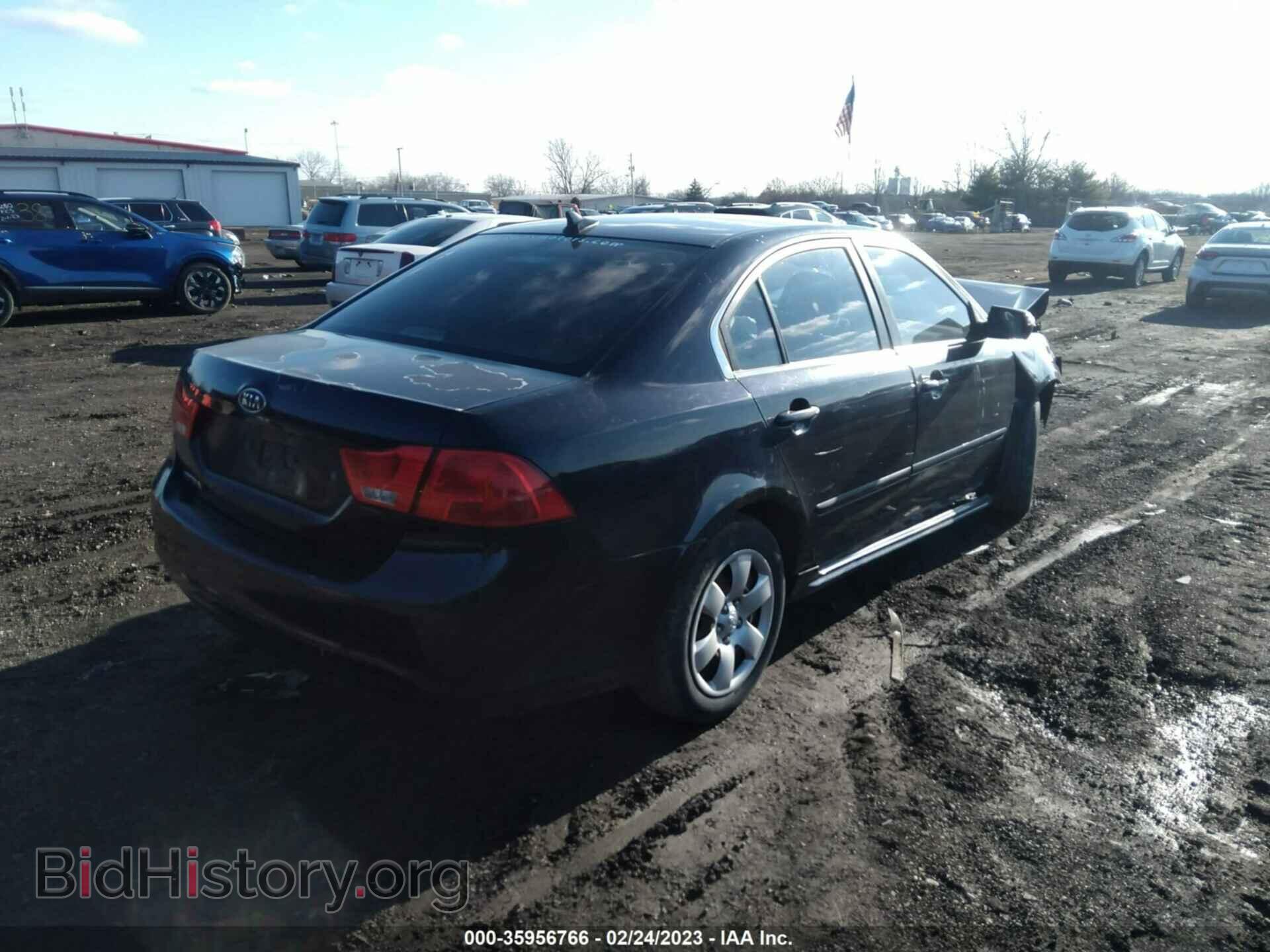 2010 KIA OPTIMA - VIN: KNAGG4A88A5427840 - Фото 4