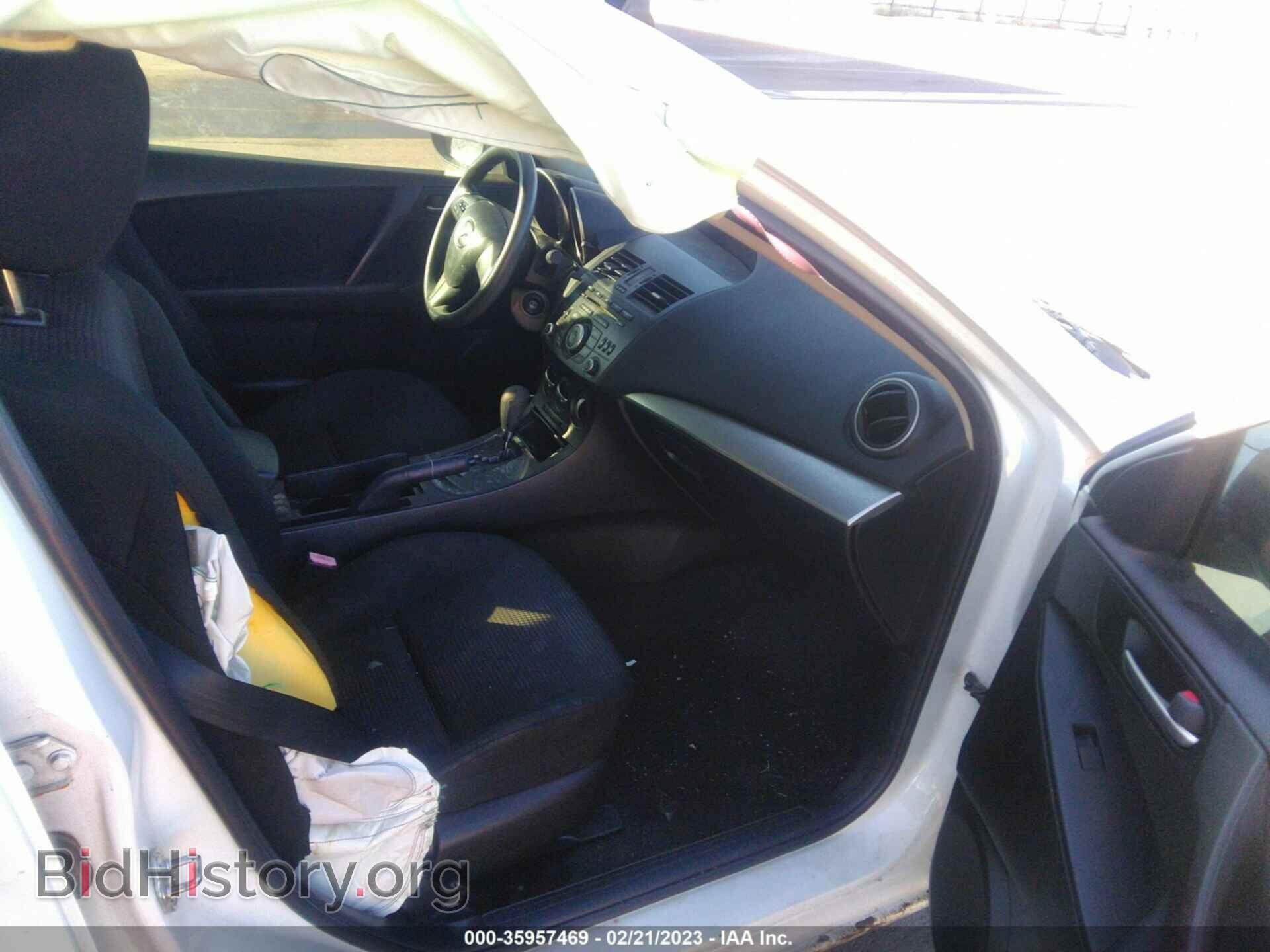 2013 MAZDA MAZDA3 - VIN: JM1BL1TF1D1815636 - Фото 5
