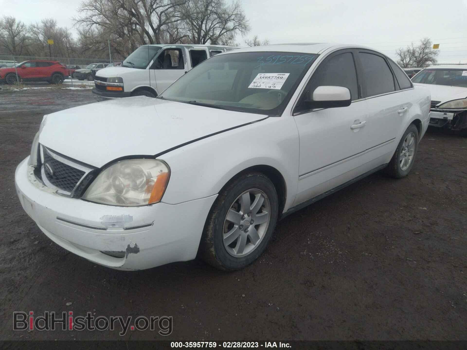2006 FORD FIVE HUNDRED - VIN: 1FAFP24186G135608 - Photo 2