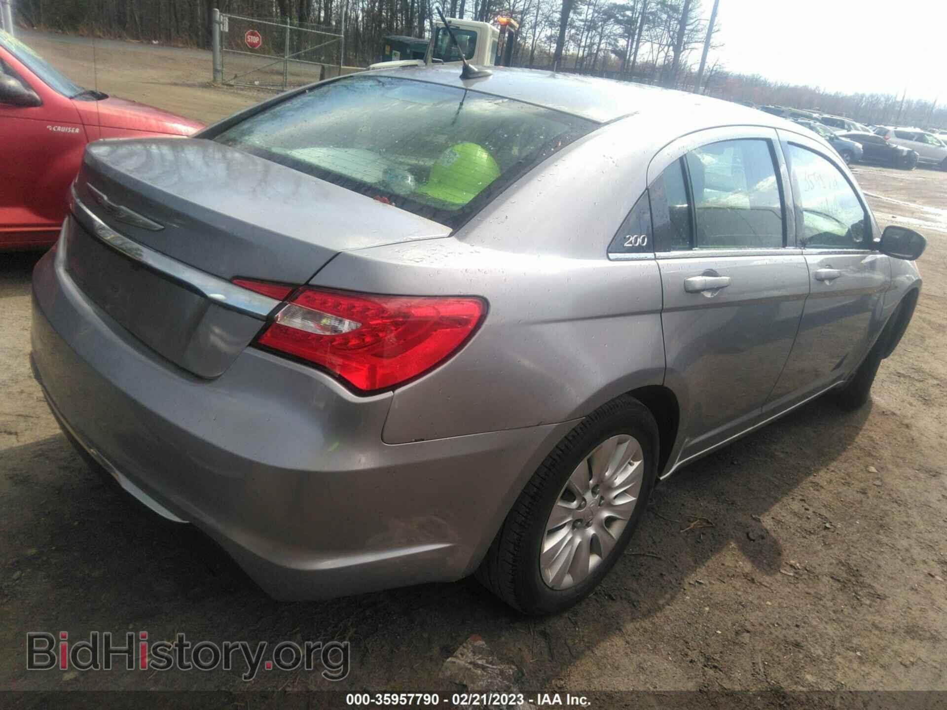 2013 CHRYSLER 200 - VIN: 1C3CCBAB4DN640855 - Фото 4