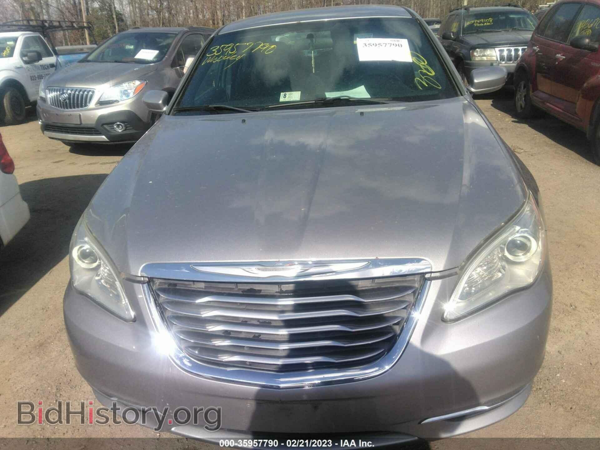 2013 CHRYSLER 200 - VIN: 1C3CCBAB4DN640855 - Фото 6