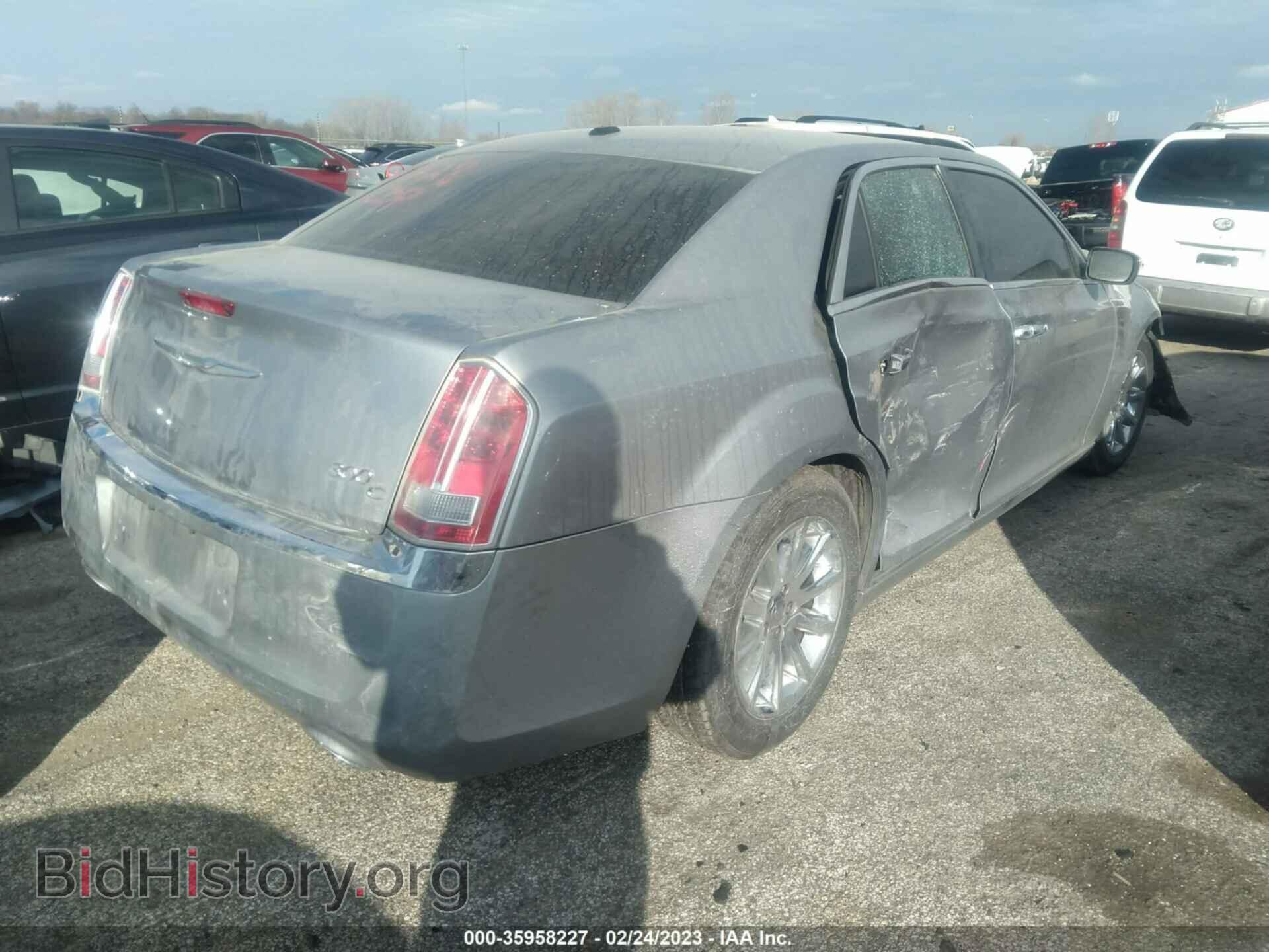 2013 CHRYSLER 300 - VIN: 2C3CCAET8DH674030 - Фото 4