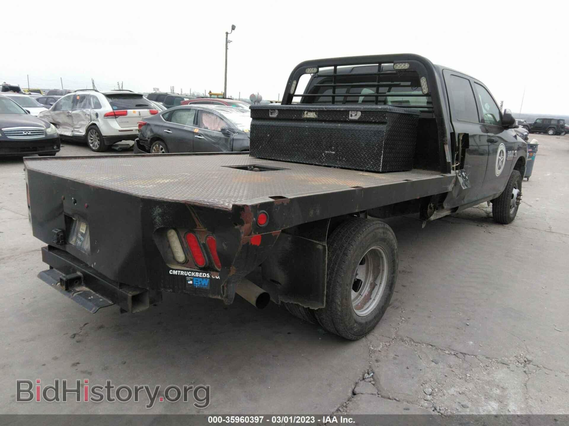 2018 RAM 3500 CHASSIS CAB - VIN: 3C7WRTCL3JG201432 - Photo 4