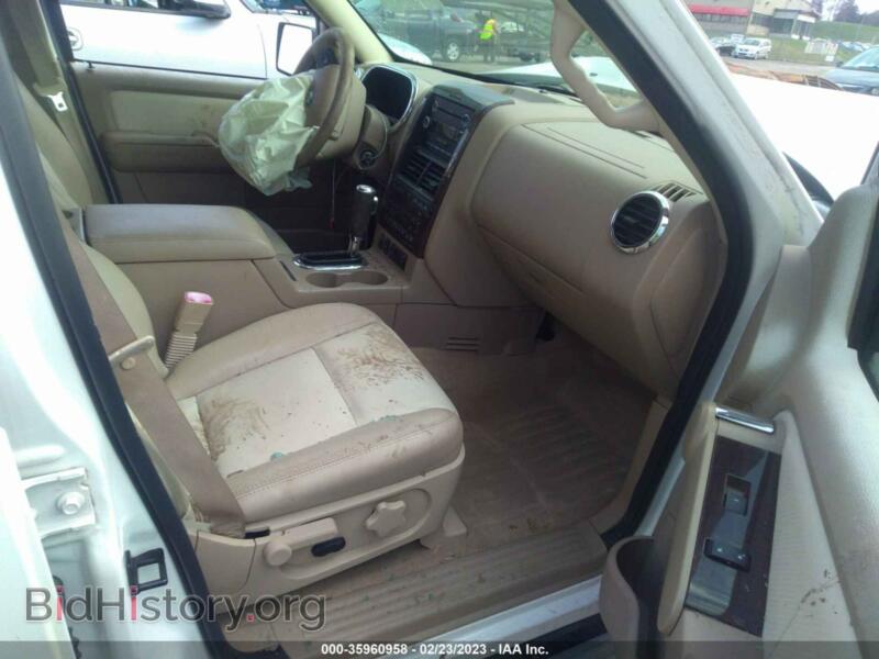 2008 Ford EXPLORER (VIN 1FMEU75858UA02165) — photo 5 of 12
