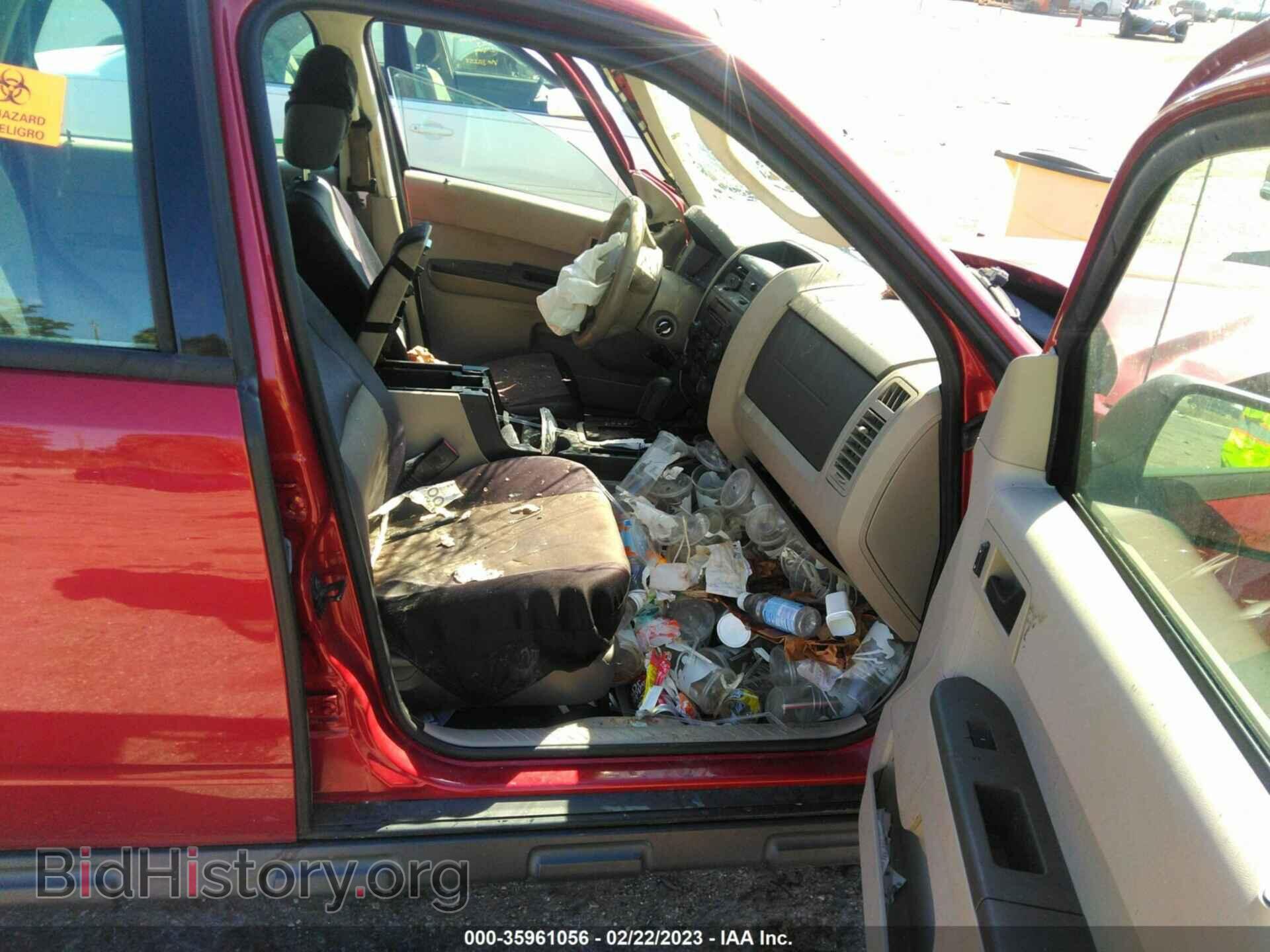 2011 FORD ESCAPE - VIN: 1FMCU0C77BKC22239 - Фото 5