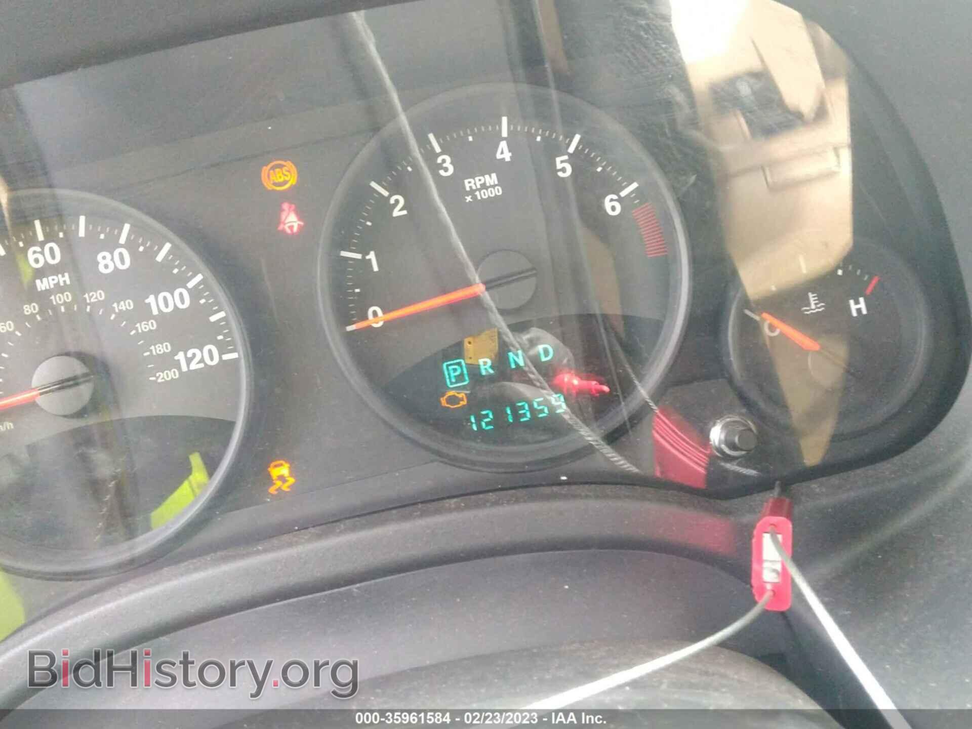 2011 JEEP COMPASS - VIN: 1J4NT1FB8BD245792 - Фото 7