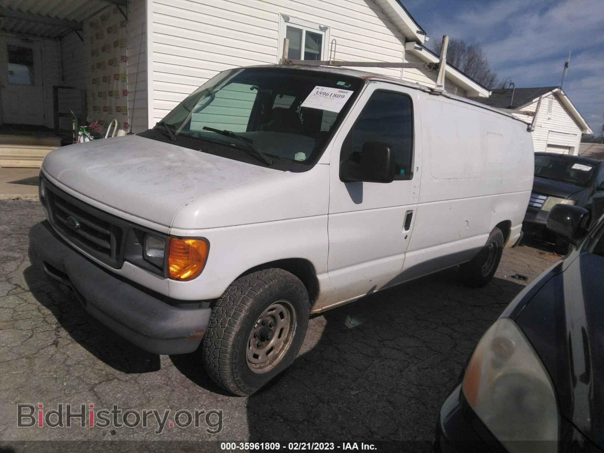 2006 FORD ECONOLINE CARGO VAN - VIN: 1FTRE14W36DA97449 - Photo 2