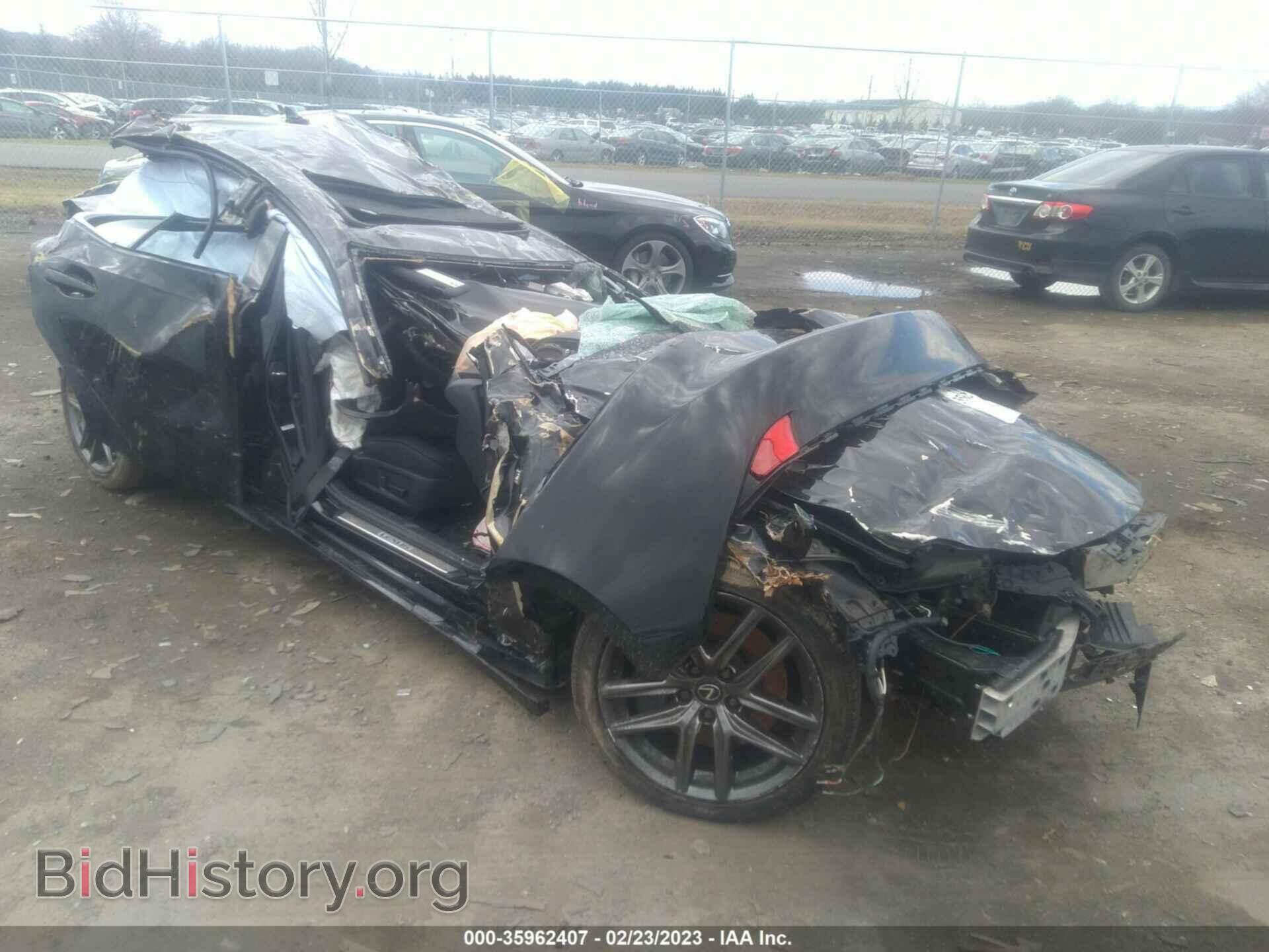 Photo JTHC81D27K5039079 - LEXUS IS 300 2019