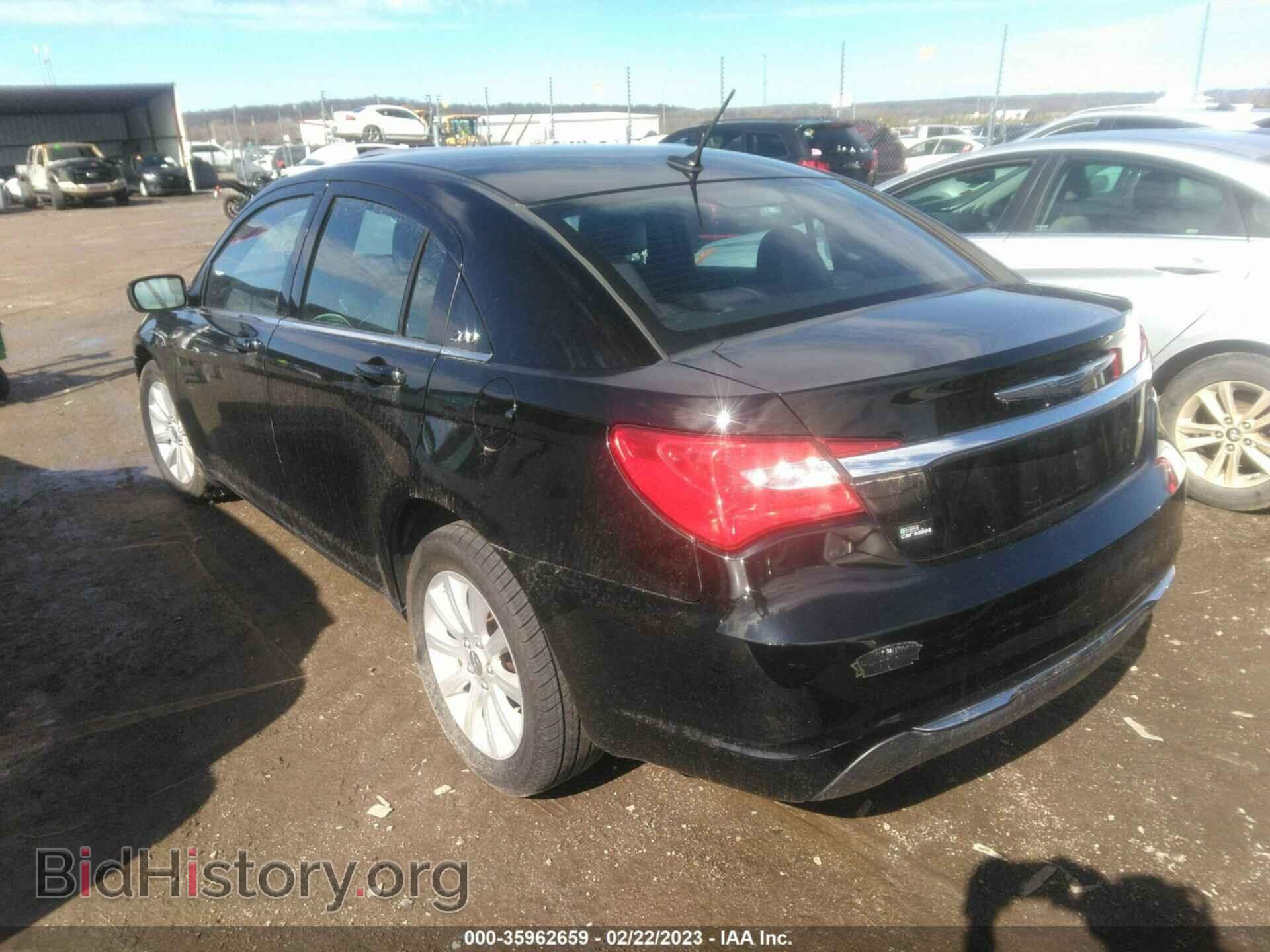 2013 CHRYSLER 200 - VIN: 1C3CCBBB2DN764928 - Фото 3