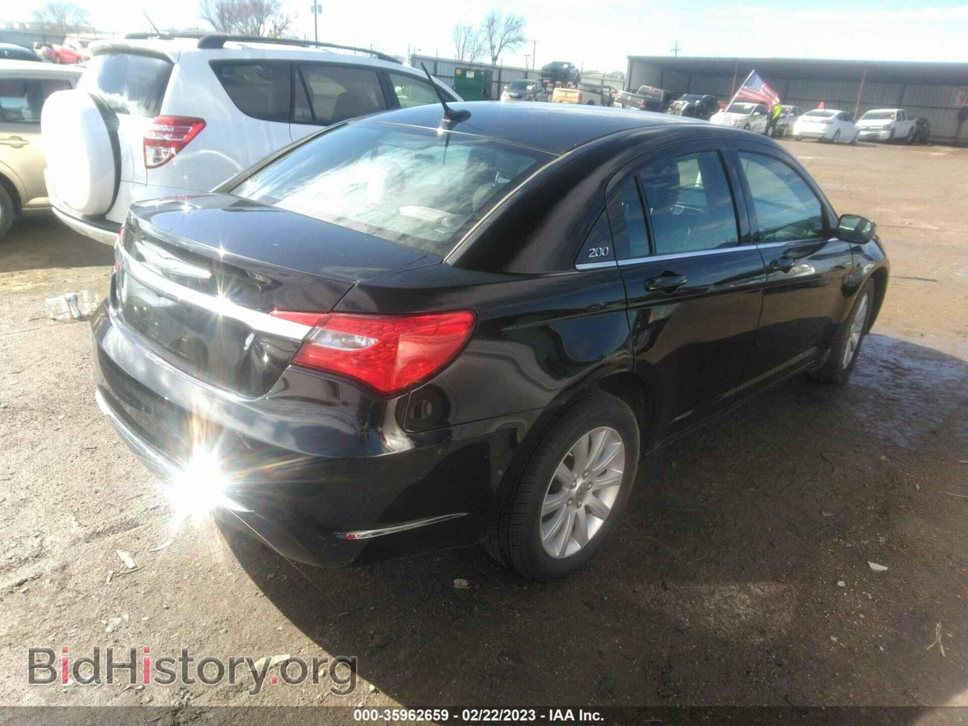 2013 CHRYSLER 200 - VIN: 1C3CCBBB2DN764928 - Фото 4
