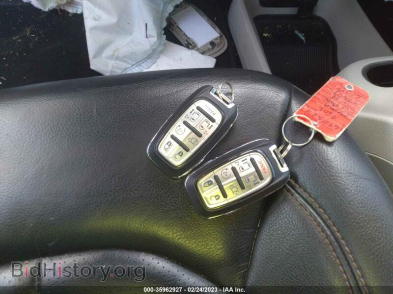 2019 Chrysler PACIFICA (VIN 2C4RC1EG8KR644476) — photo 11 of 11