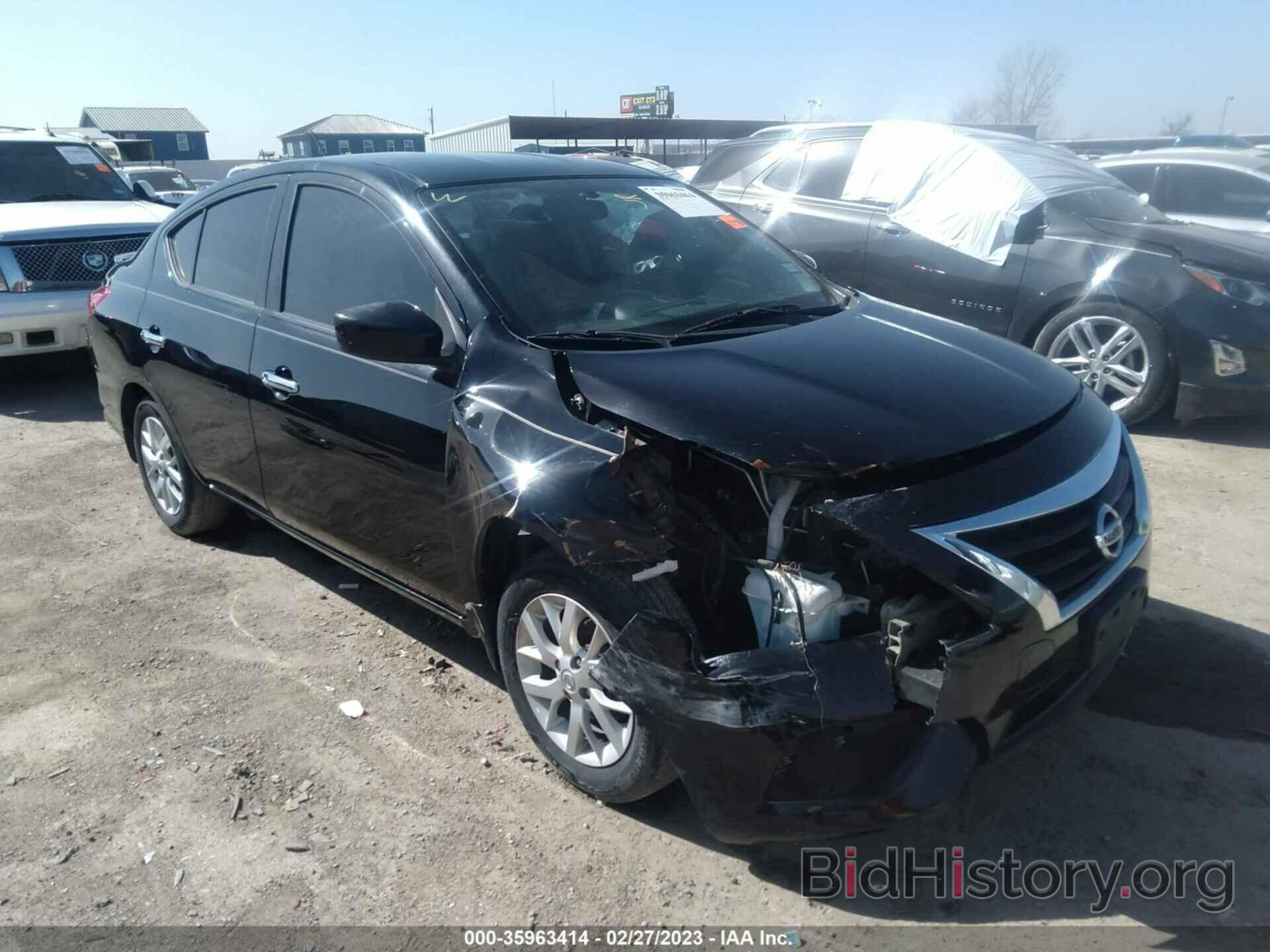 Photo 3N1CN7AP0KL805606 - NISSAN VERSA SEDAN 2019