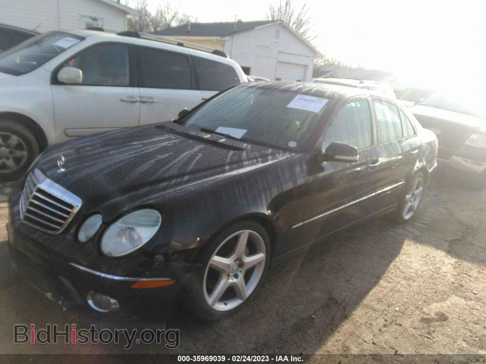 2007 MERCEDES-BENZ E-CLASS - VIN: WDBUF56X17B168034 - Фото 2
