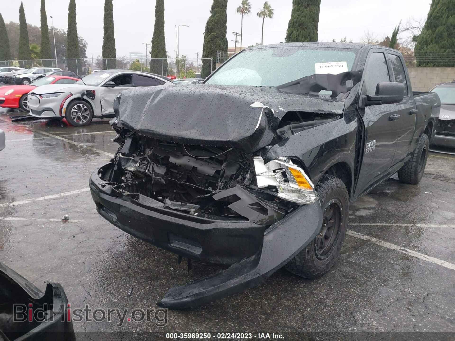 2017 RAM 1500 - VIN: 1C6RR6FG7HS804727 - Photo 2