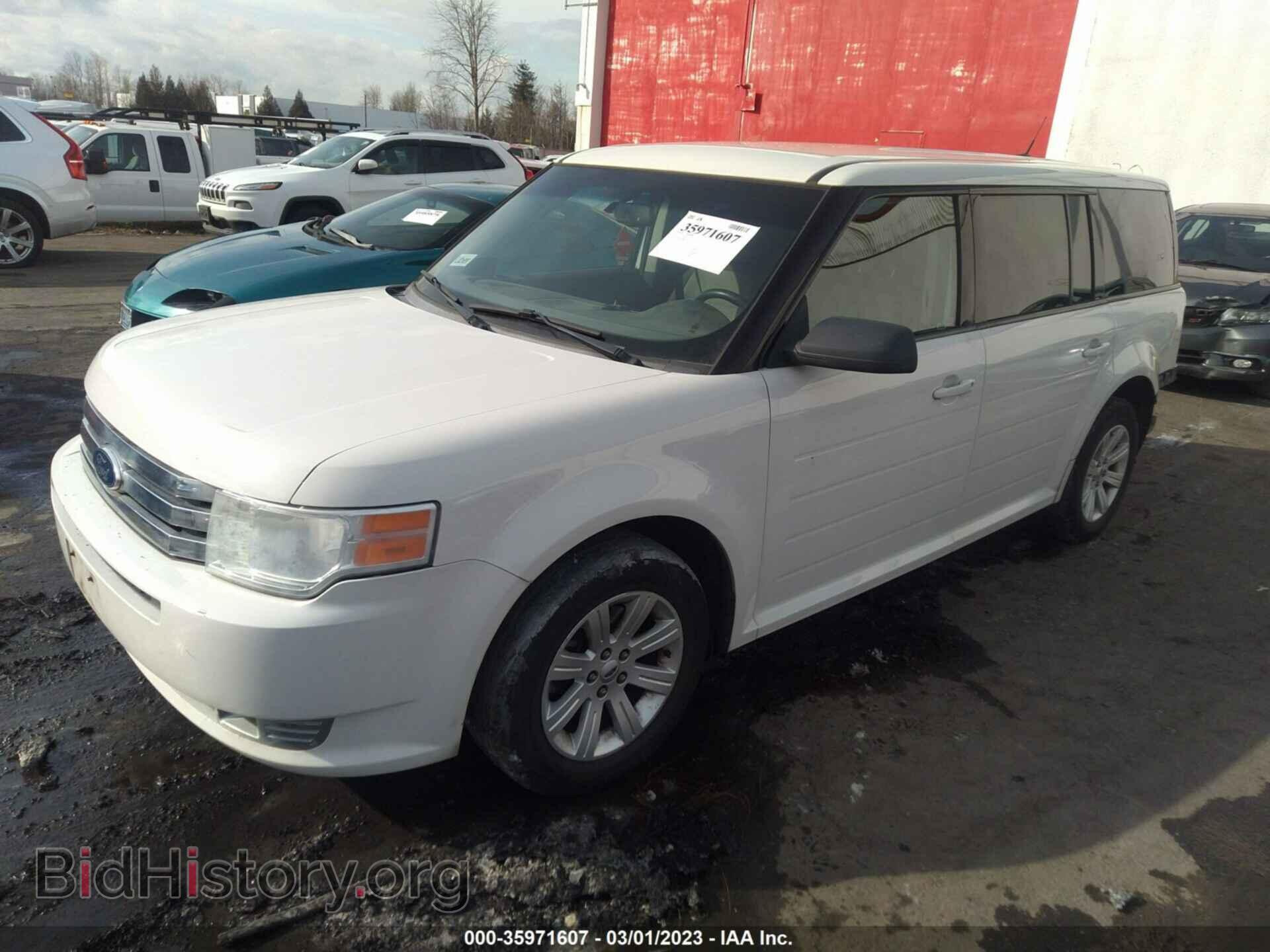 2011 FORD FLEX - VIN: 2FMGK5BC9BBD07662 - Photo 2