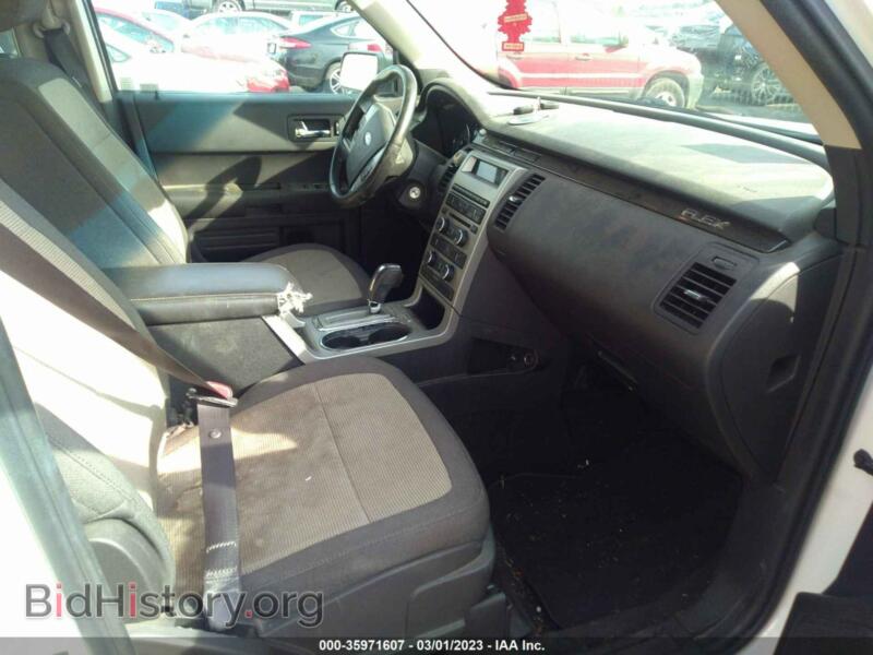 2011 Ford FLEX (VIN 2FMGK5BC9BBD07662) — photo 5 of 11
