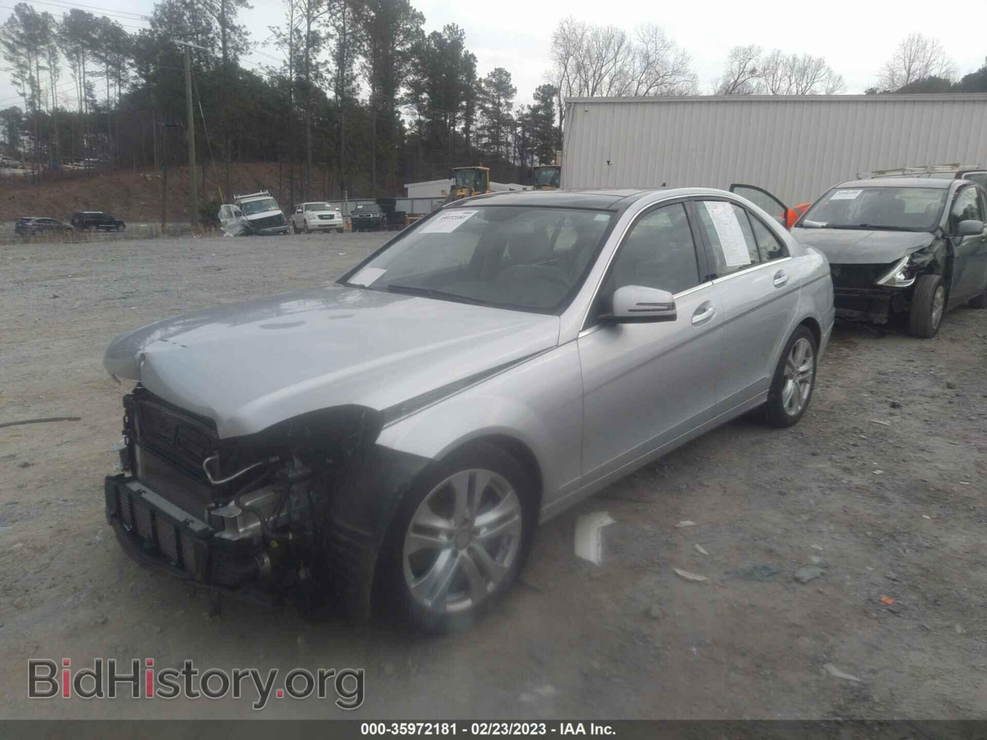 2013 MERCEDES-BENZ C-CLASS - VIN: WDDGF4HB0DA775768 - Фото 2