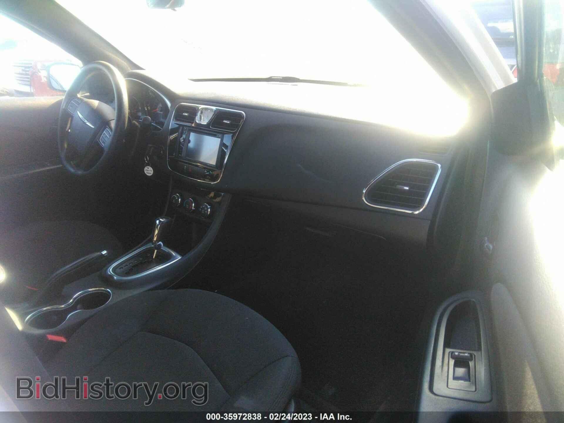 2013 CHRYSLER 200 - VIN: 1C3CCBAB4DN670566 - Фото 5