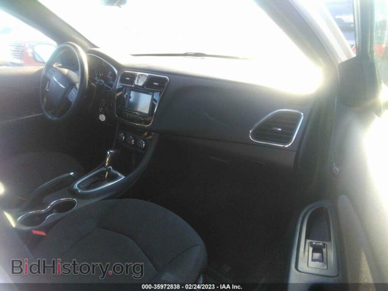 2013 Chrysler 200 (VIN 1C3CCBAB4DN670566) — photo 5 of 12