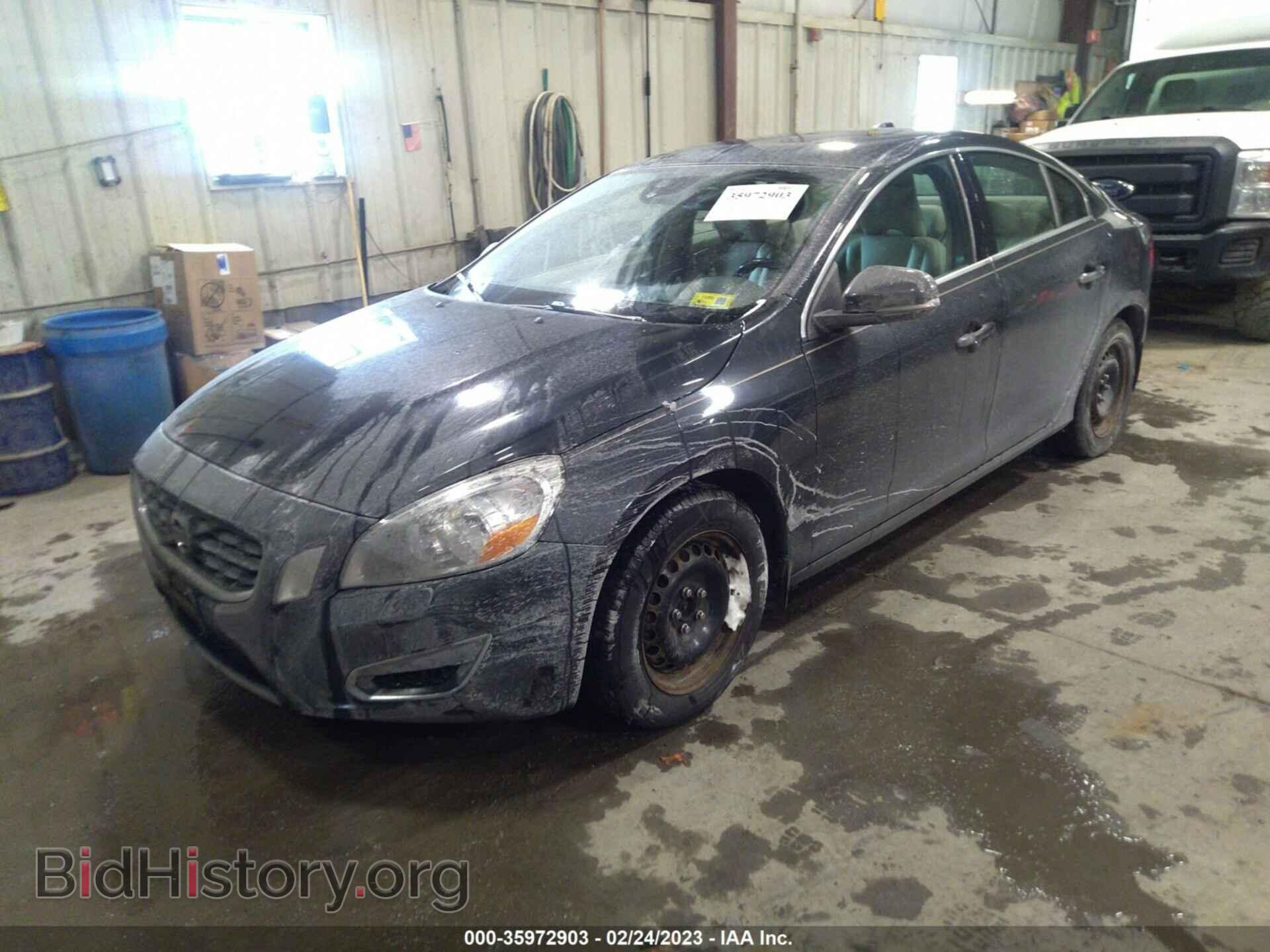 2012 VOLVO S60 - VIN: YV1622FS4C2122937 - Фото 2