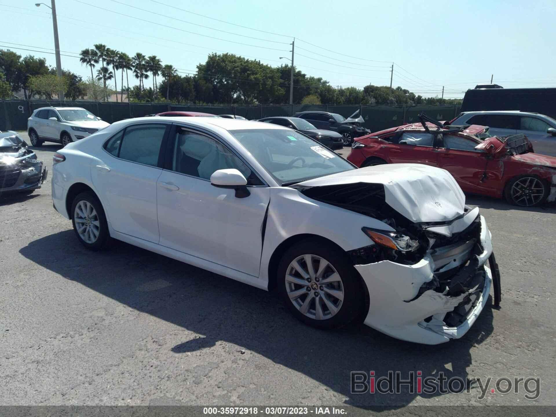 Photo 4T1C11AK0LU994934 - TOYOTA CAMRY 2020