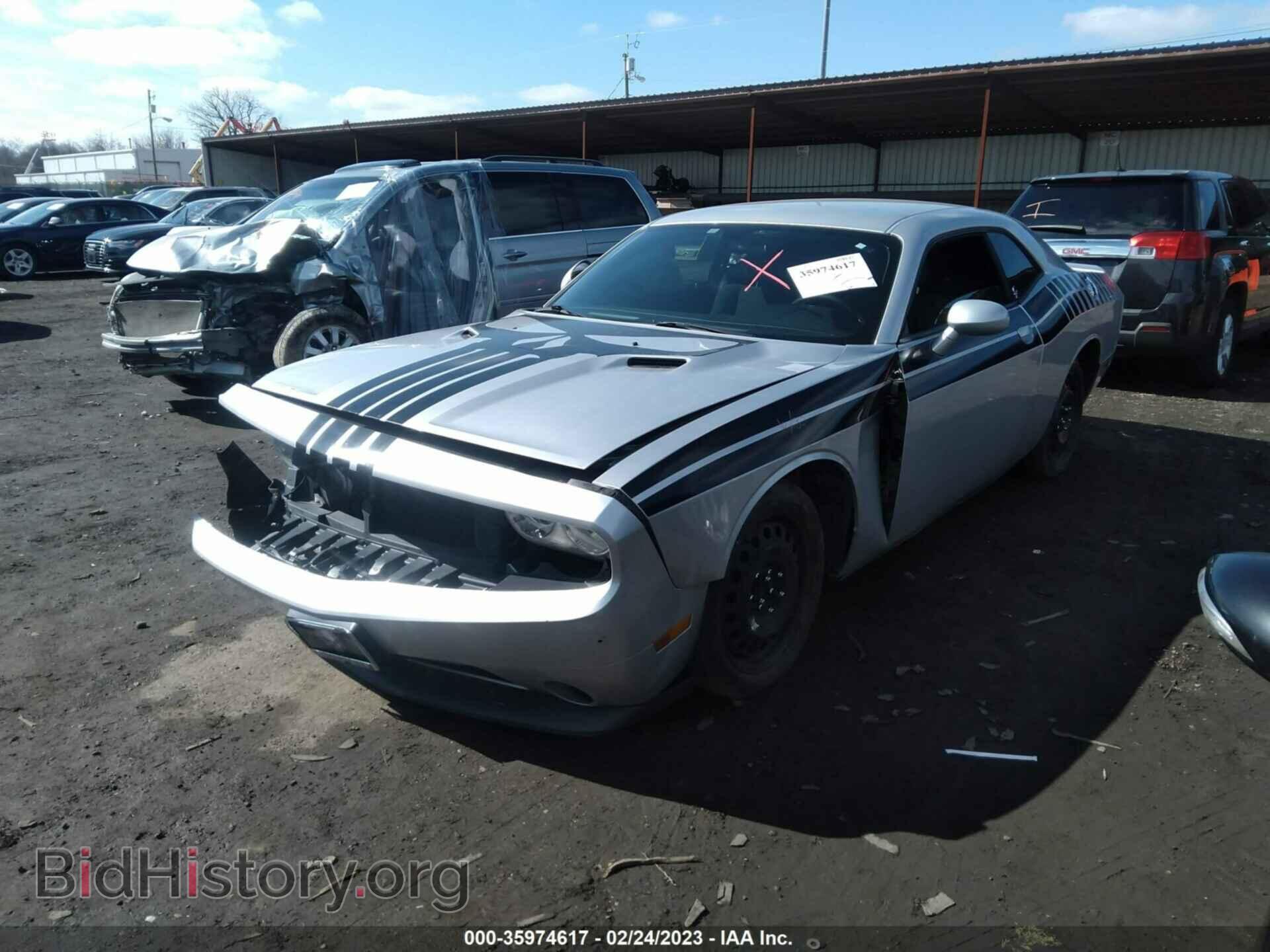 2012 DODGE CHALLENGER - VIN: 2C3CDYAG1CH124598 - Photo 2