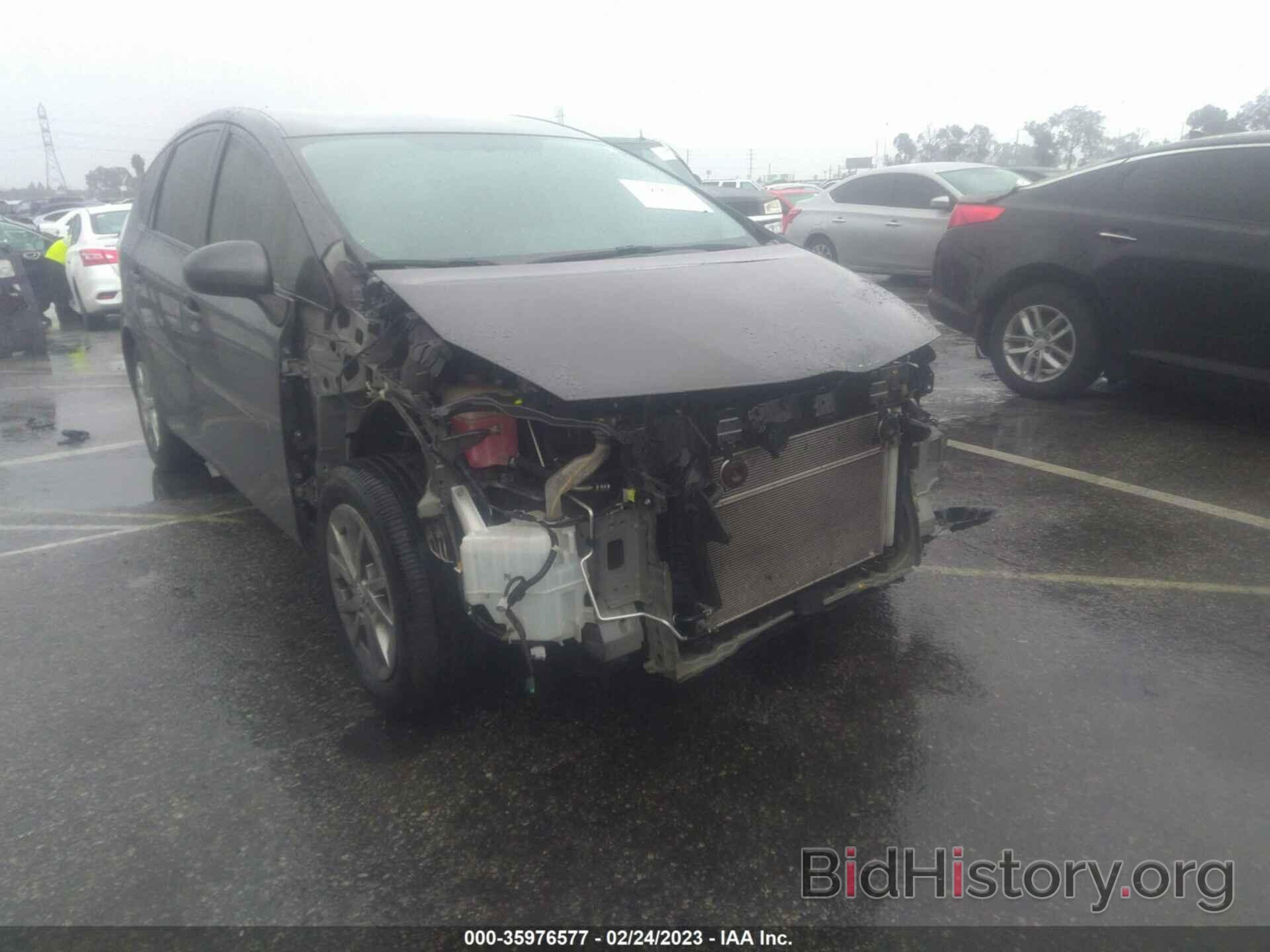 Photo JTDZN3EUOGJ054554 - TOYOTA PRIUS V 2016