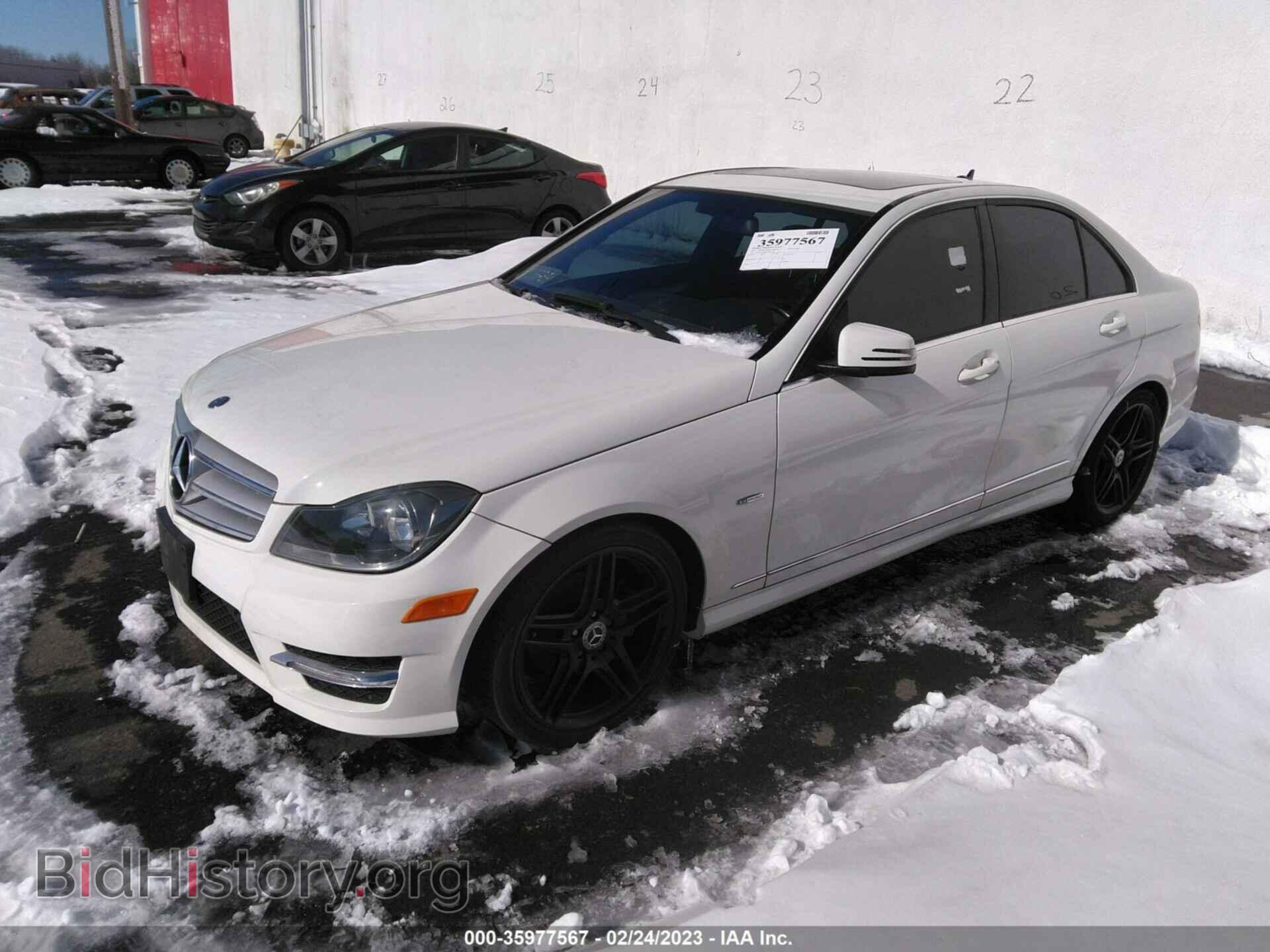 2012 MERCEDES-BENZ C-CLASS - VIN: WDDGF4HB9CA607464 - Фото 2