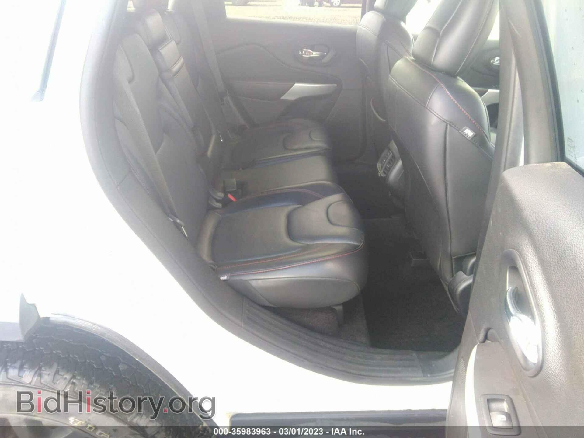 2017 JEEP CHEROKEE - VIN: 1C4PJMBS4HD237113 - Фото 8