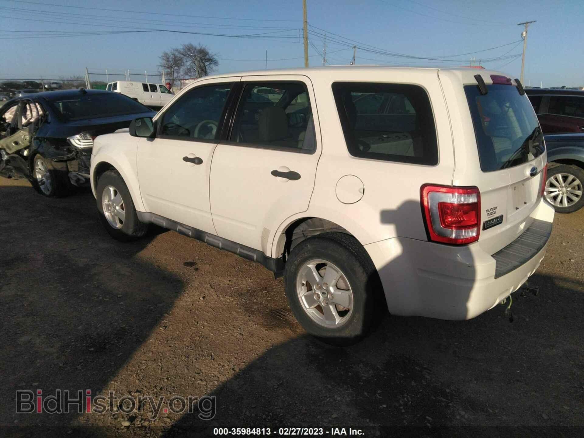 2010 FORD ESCAPE - VIN: 1FMCU0C76AKB07968 - Фото 3