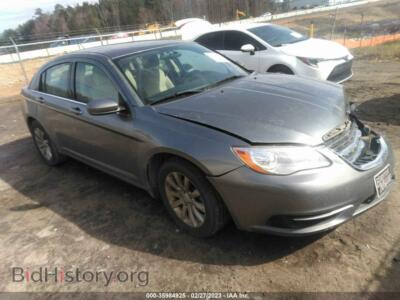 2013 Chrysler 200 Touring, серый — VIN 1C3CCBBB6DN557409, IAAI