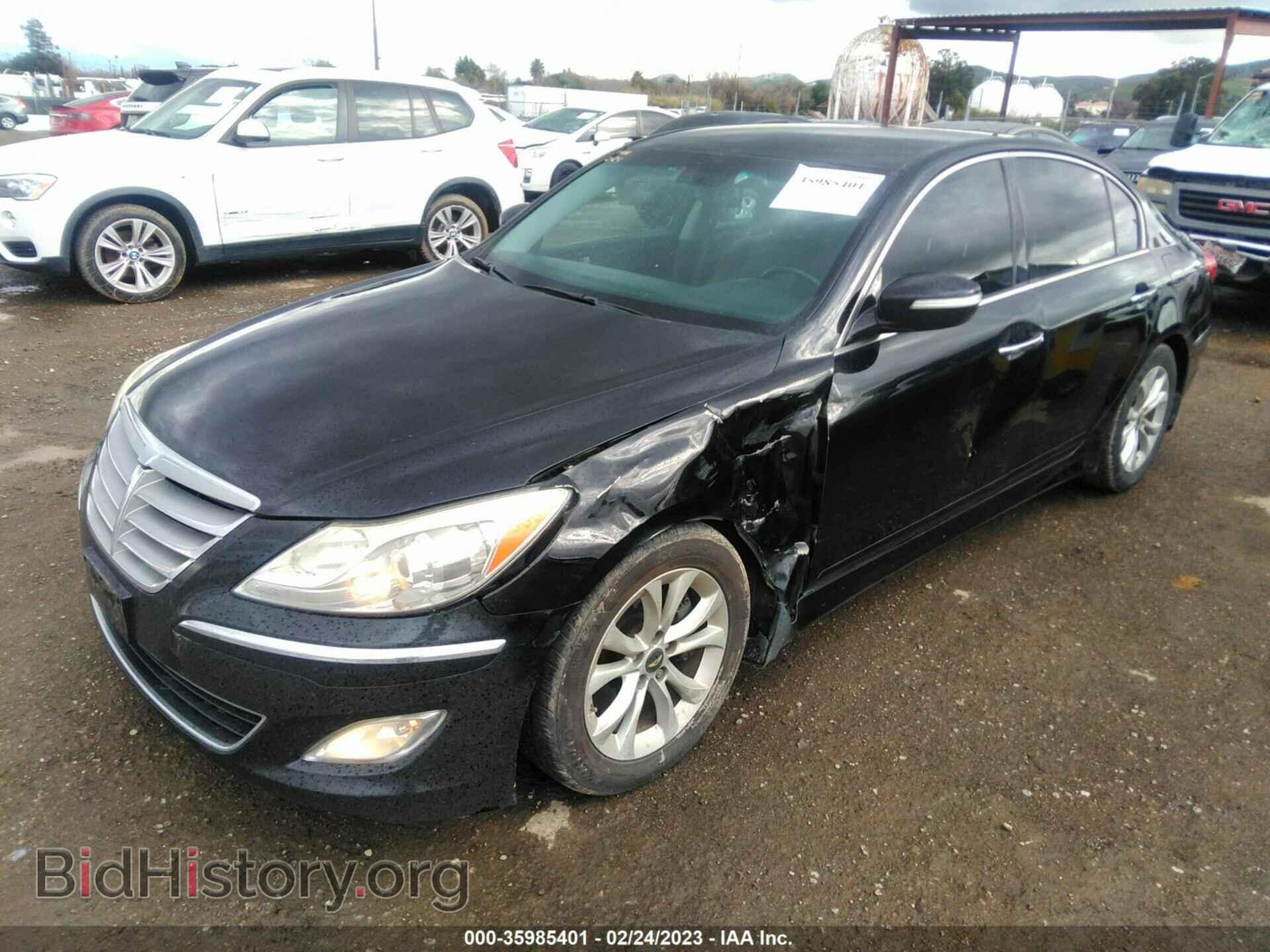 2013 HYUNDAI GENESIS - VIN: KMHGC4DD3DU247355 - Фото 2