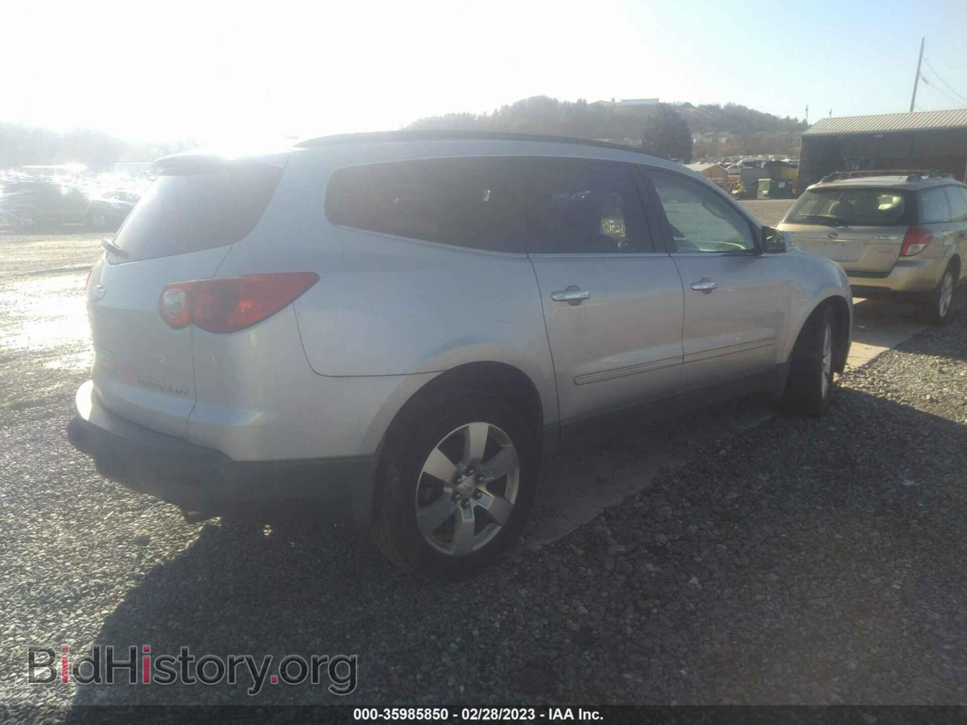 2012 CHEVROLET TRAVERSE - VIN: 1GNKRLED5CJ234748 - Фото 4