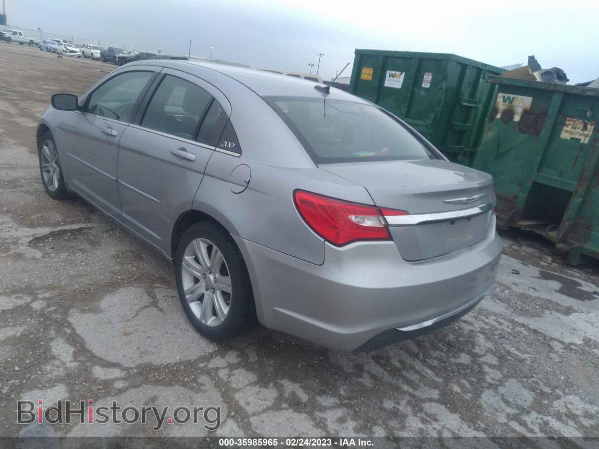 2013 CHRYSLER 200 - VIN: 1C3CCBBB3DN732215 - Фото 3