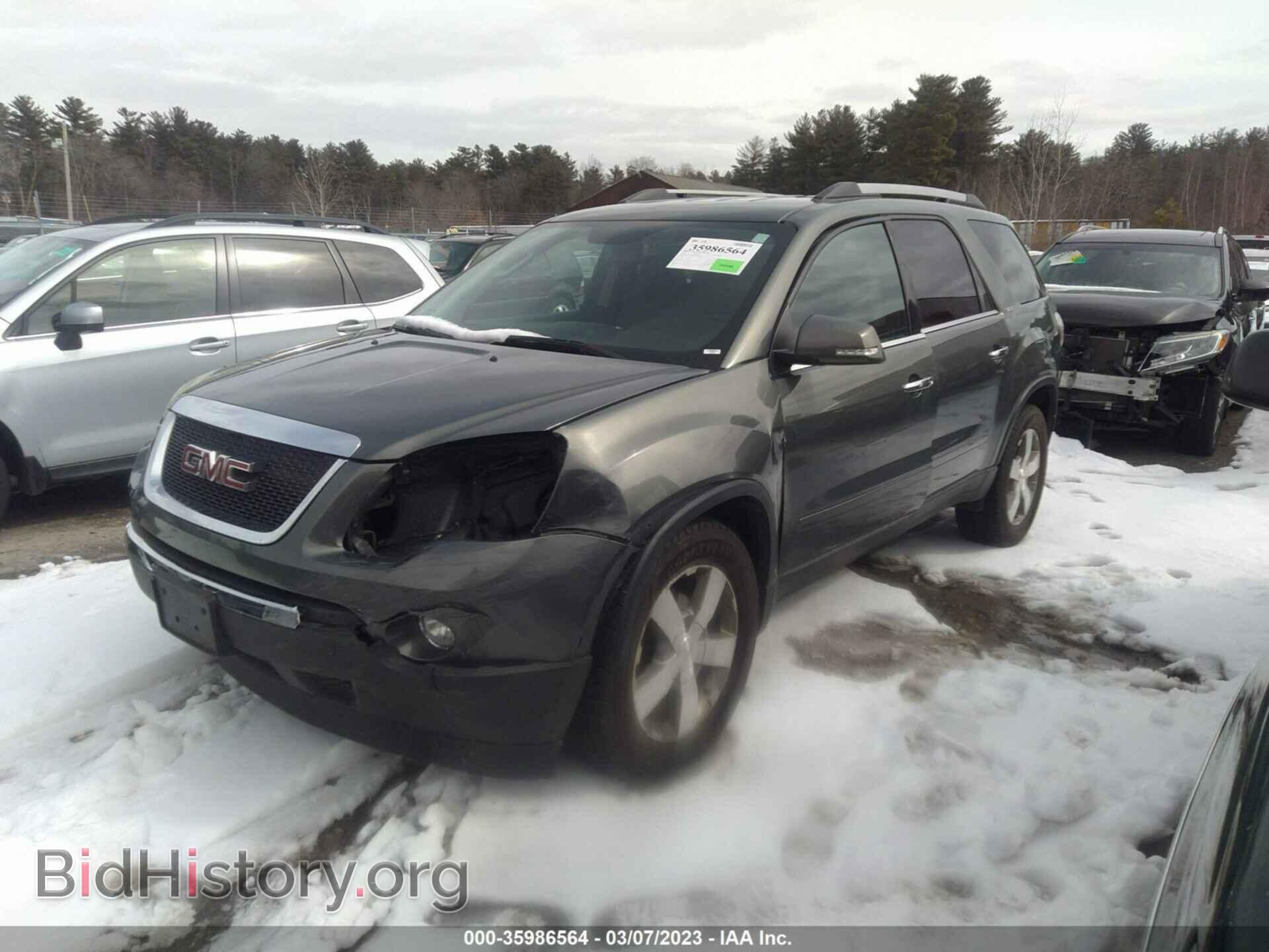 2011 GMC ACADIA - VIN: 1GKKVRED8BJ267656 - Photo 2