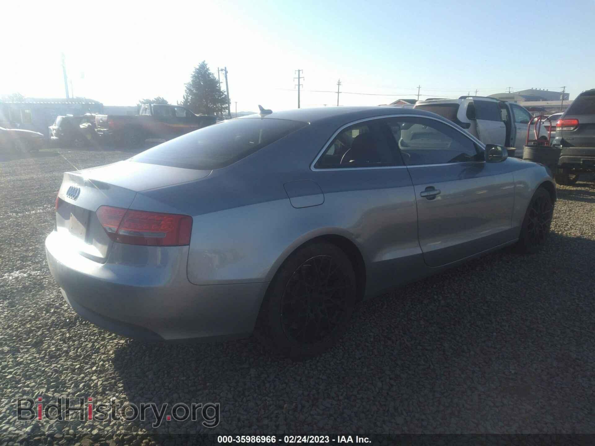 2010 AUDI A5 - VIN: WAULFAFR5AA083313 - Фото 4