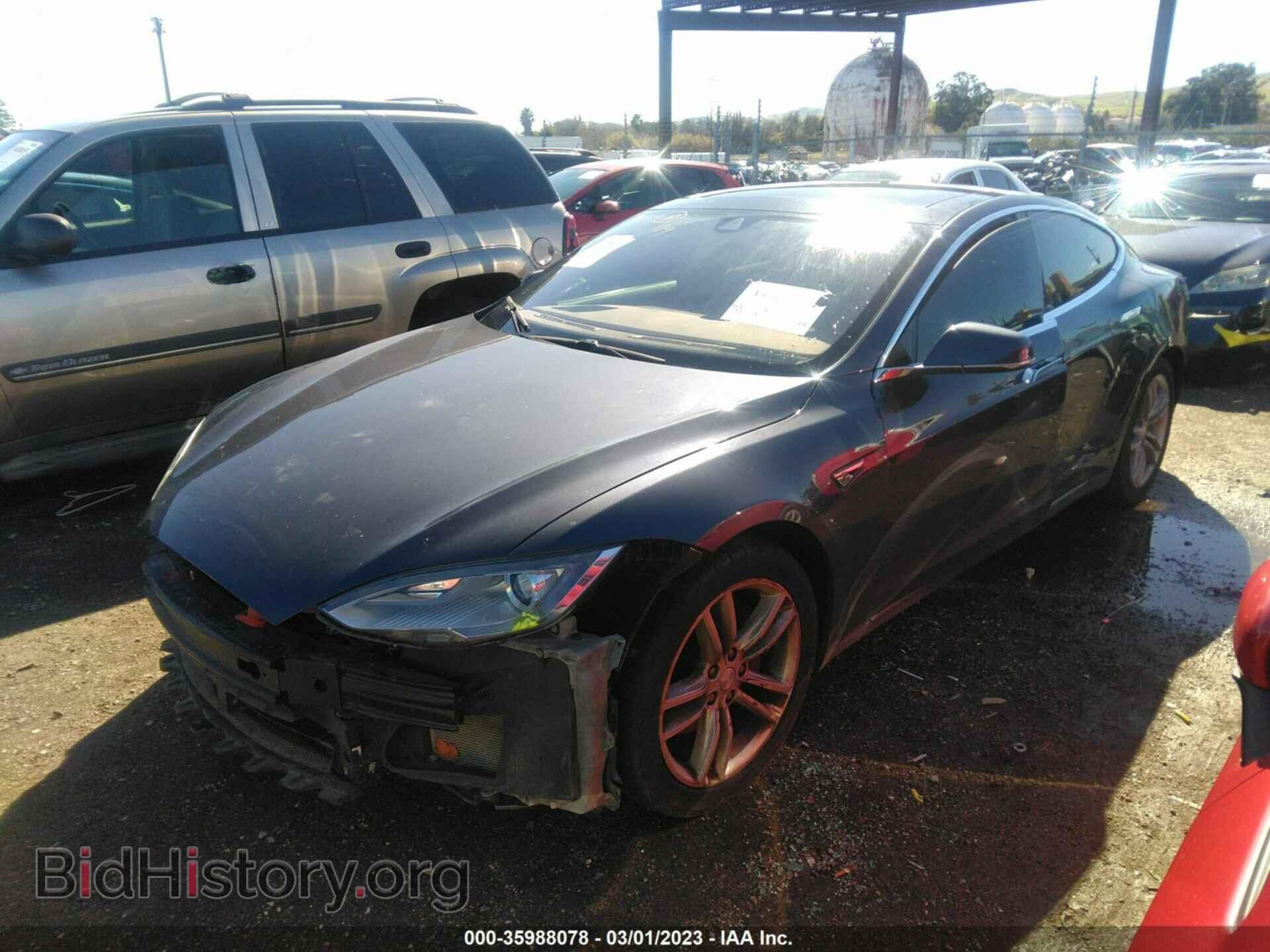 2015 TESLA MODEL S - VIN: 5YJSA1H14FF083371 - Фото 2