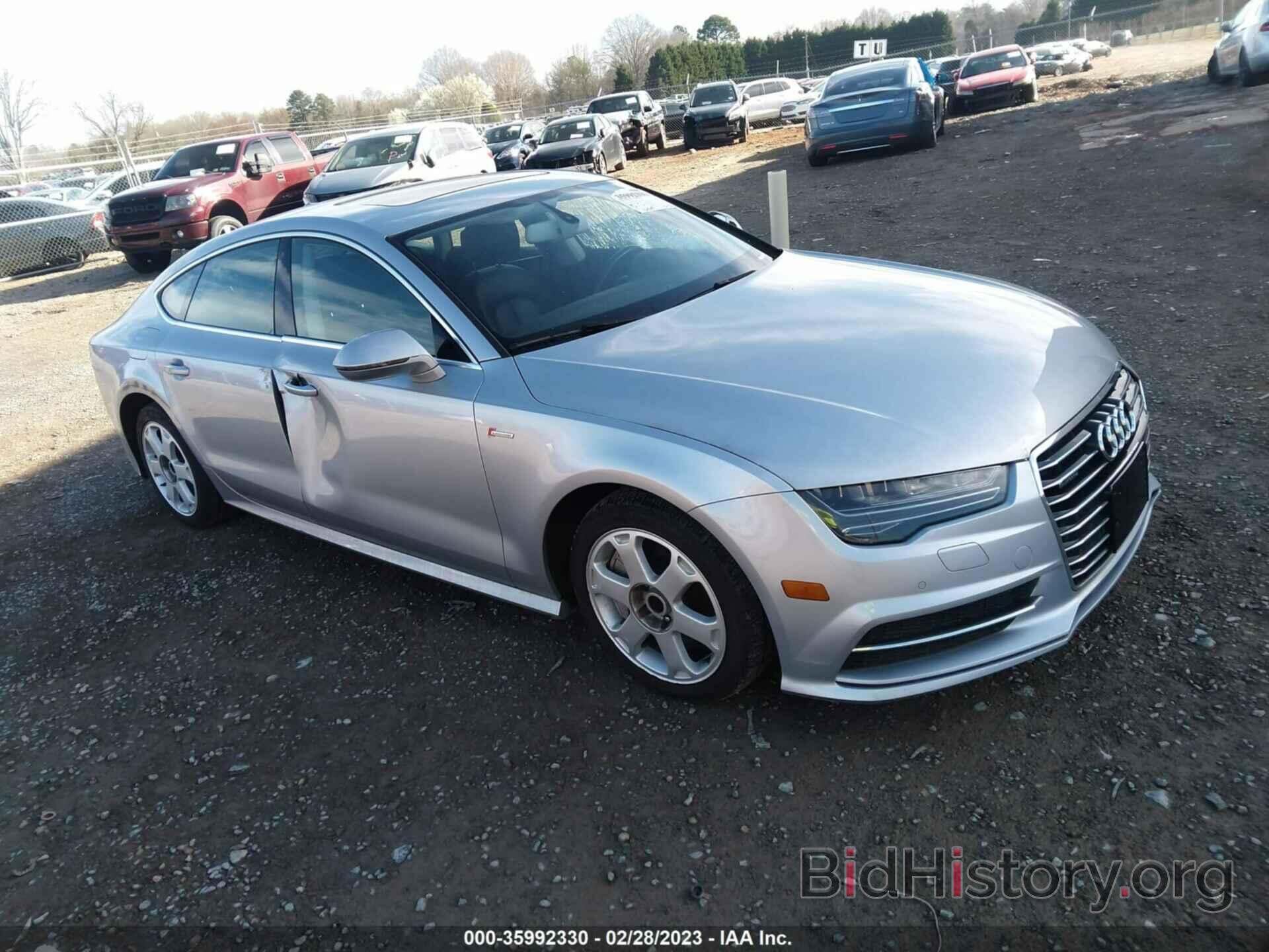 Photo WAUWGAFC5GN003905 - AUDI A7 2016