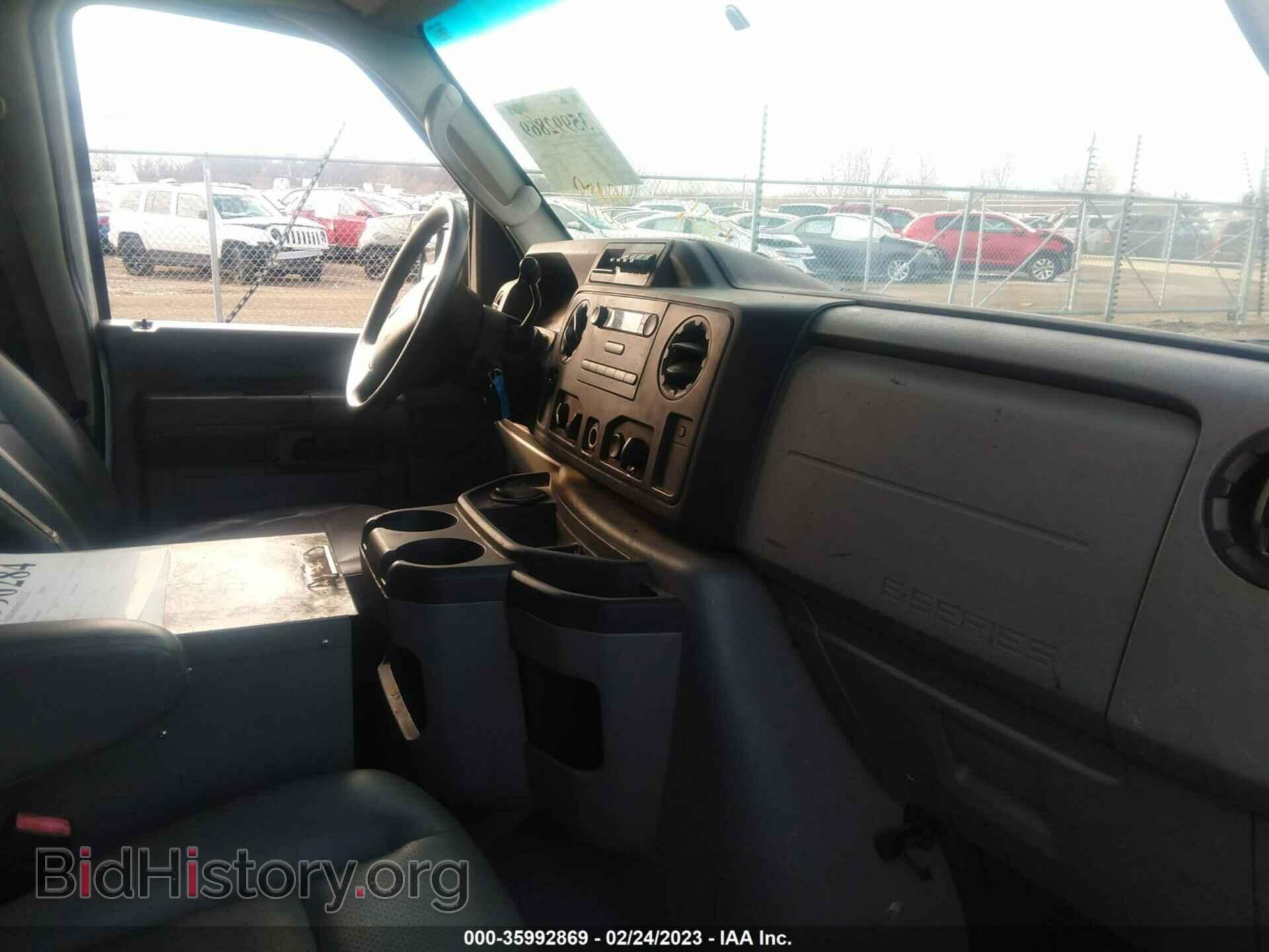 2011 FORD ECONOLINE CARGO VAN - VIN: 1FTSE3EL8BDA35766 - Фото 5