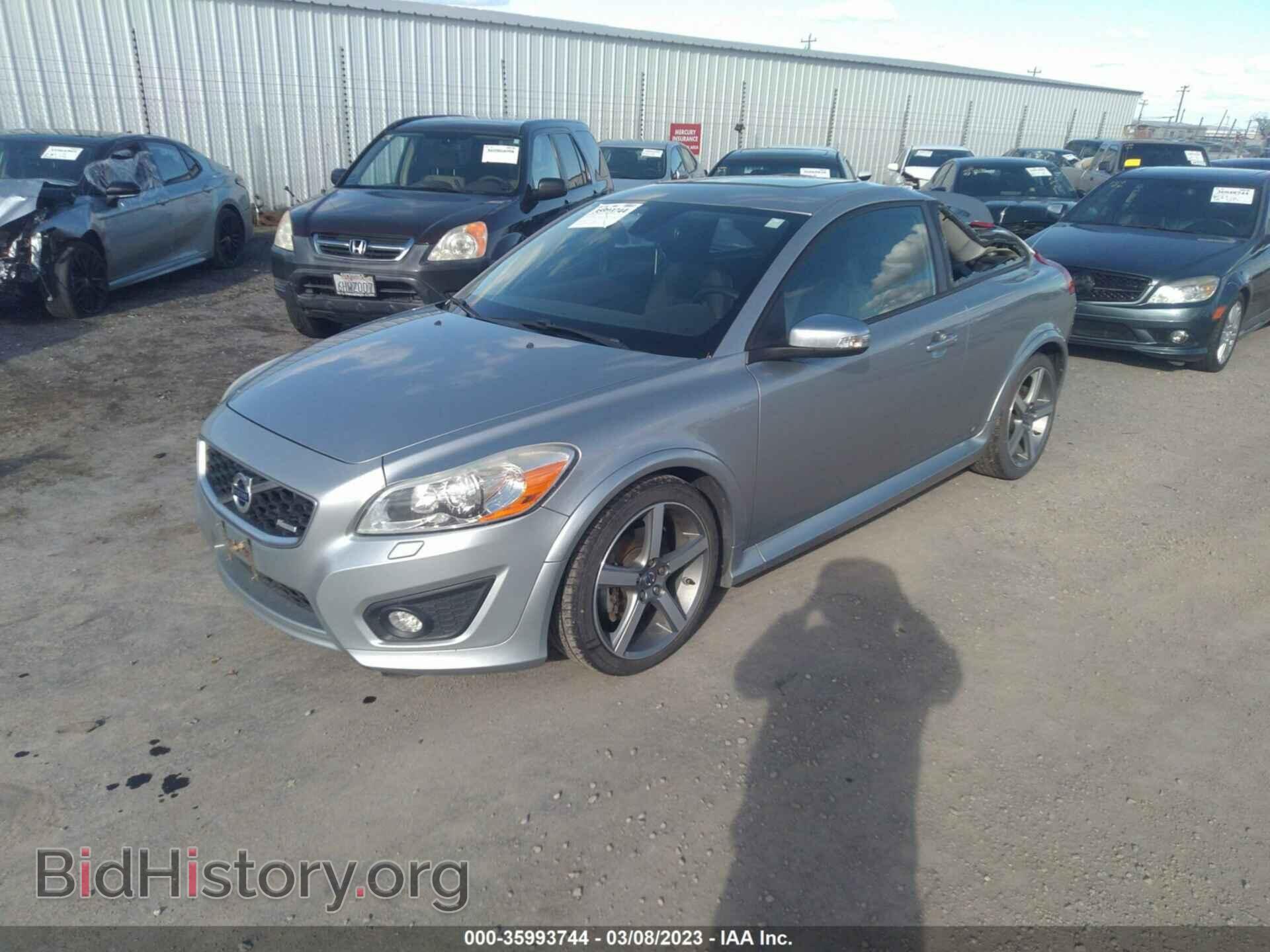 2012 VOLVO C30 - VIN: YV1672MK7C2268561 - Фото 2