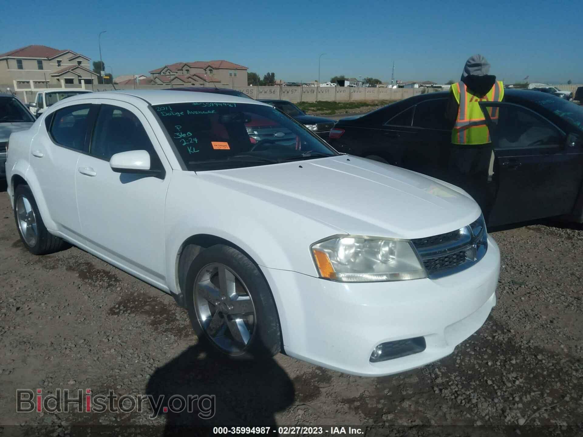 Photo 1B3BD2FB4BN548785 - DODGE AVENGER 2011