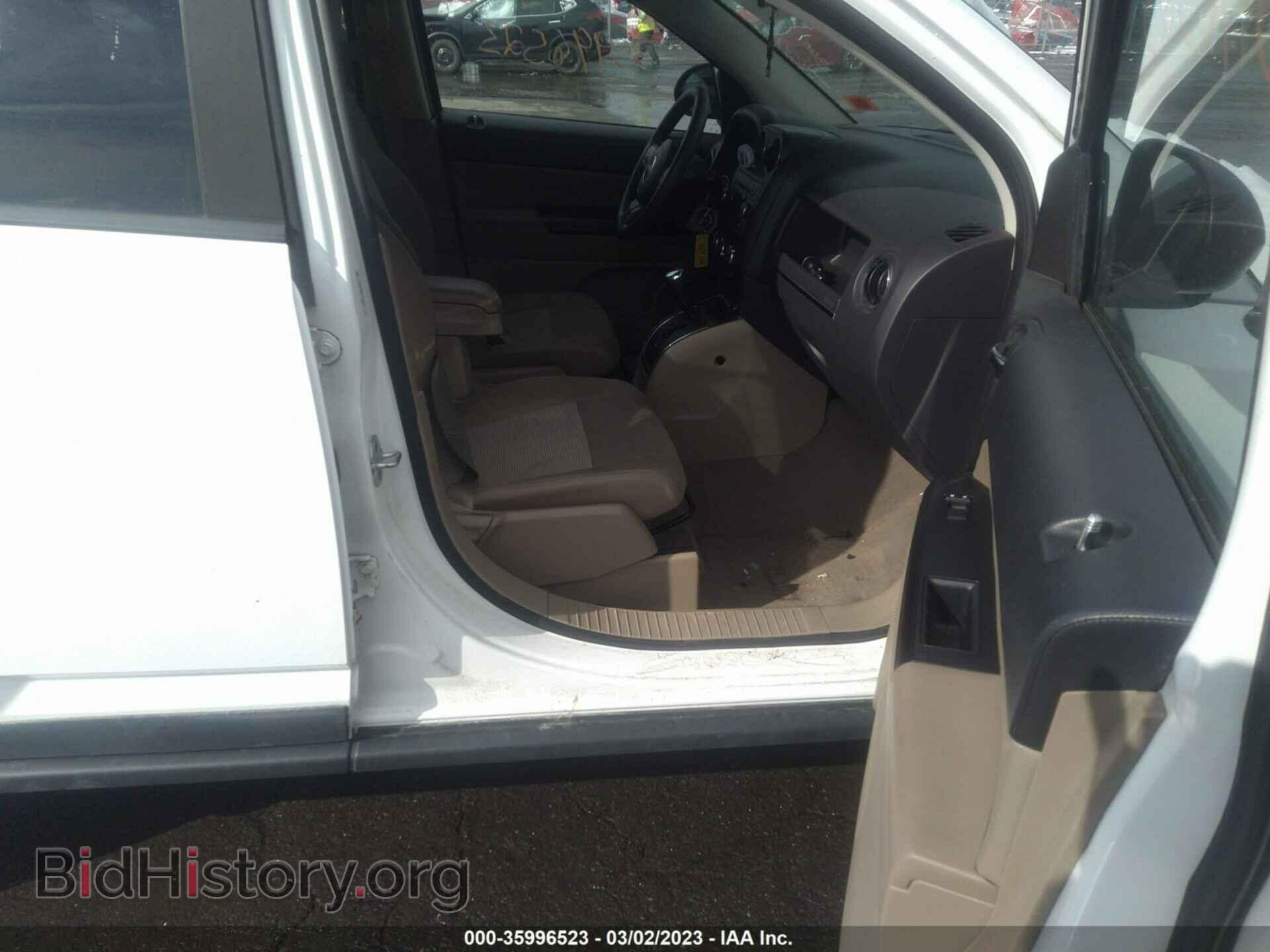 2011 JEEP COMPASS - VIN: 1J4NF1FB5BD276554 - Photo 5