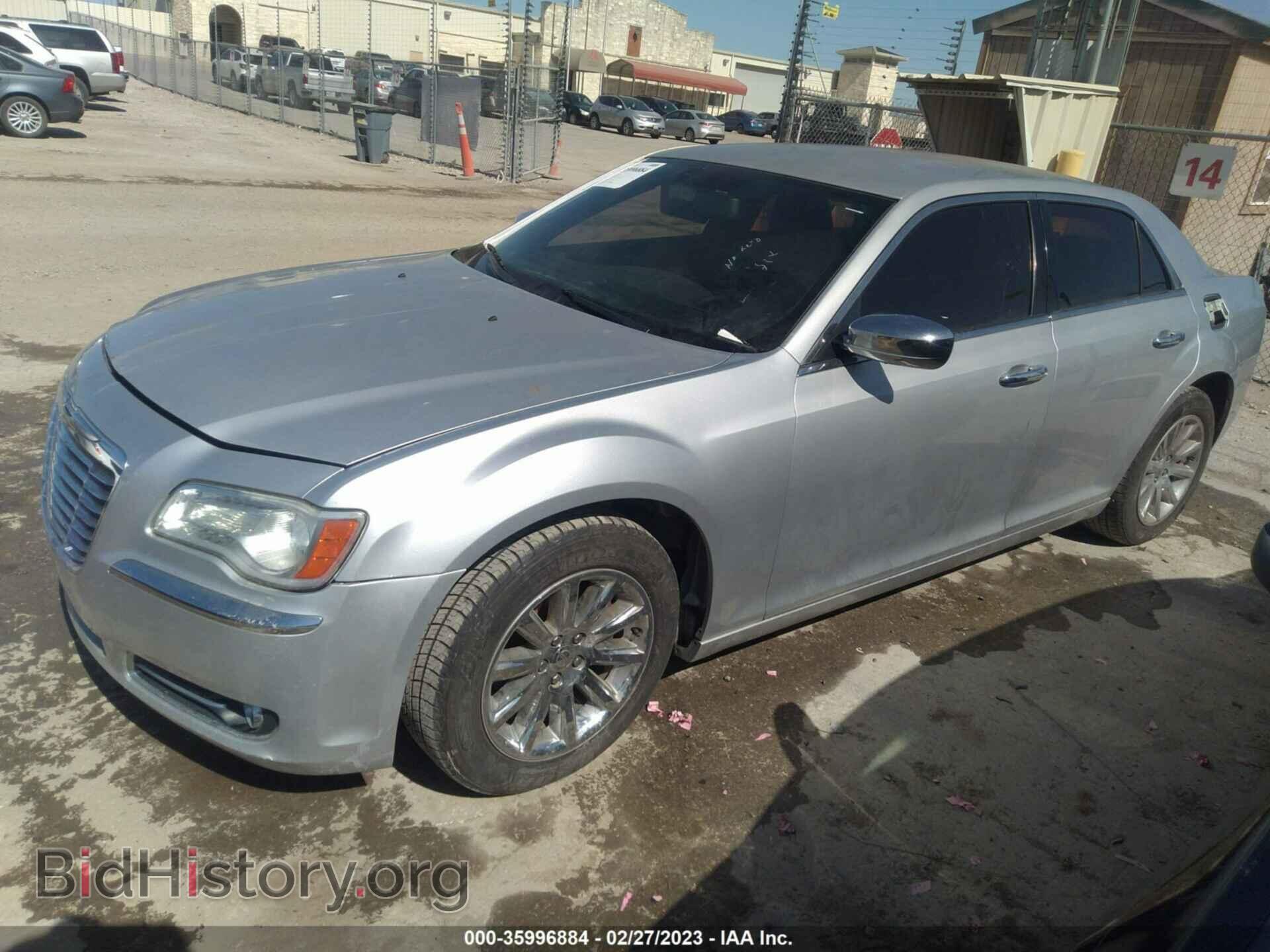 2012 CHRYSLER 300 - VIN: 2C3CCACG2CH126657 - Фото 2