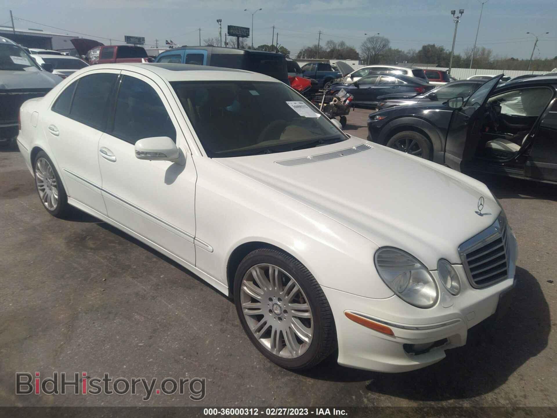 Photo WDBUF56X98B266830 - MERCEDES-BENZ E-CLASS 2008