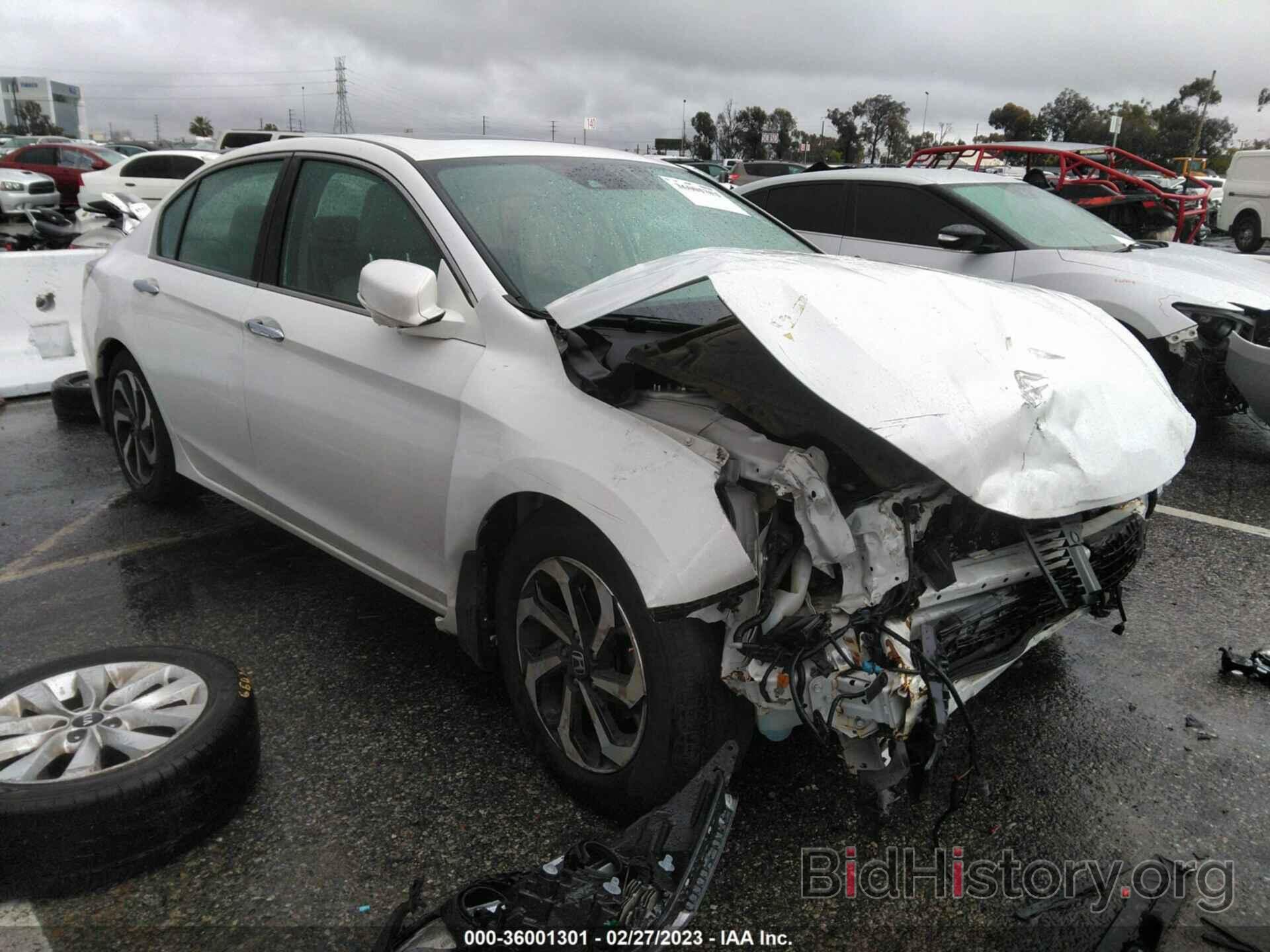 Photo 1HGCR2F90GA208891 - HONDA ACCORD SEDAN 2016