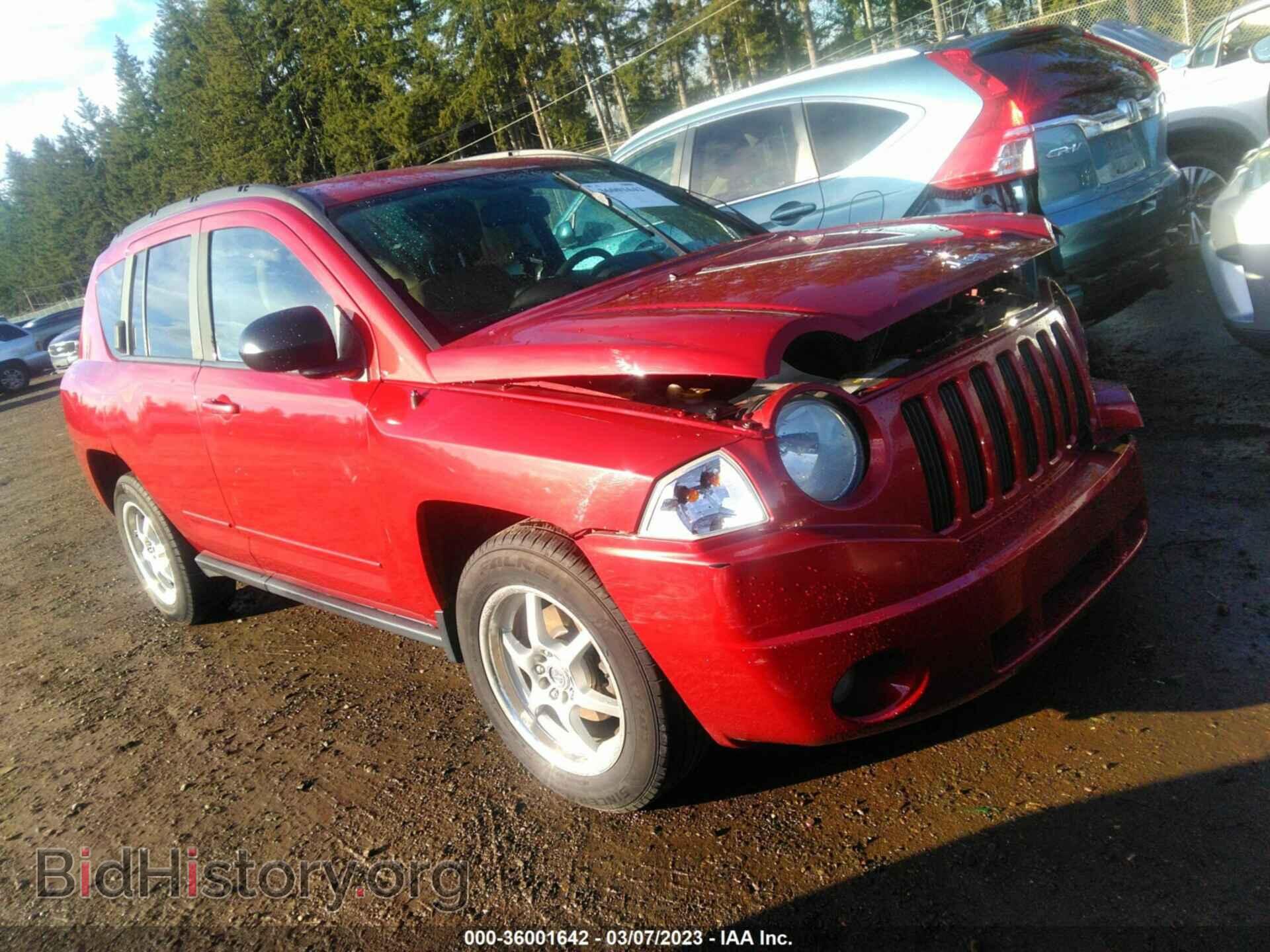 Photo 1J4NF4FB0AD510826 - JEEP COMPASS 2010